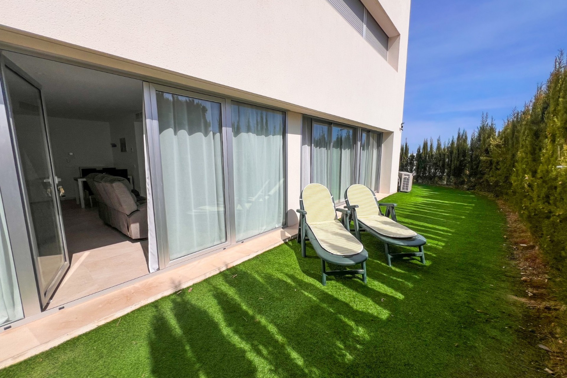 Herverkoop - Apartamento -
Torrevieja - Los Balcones