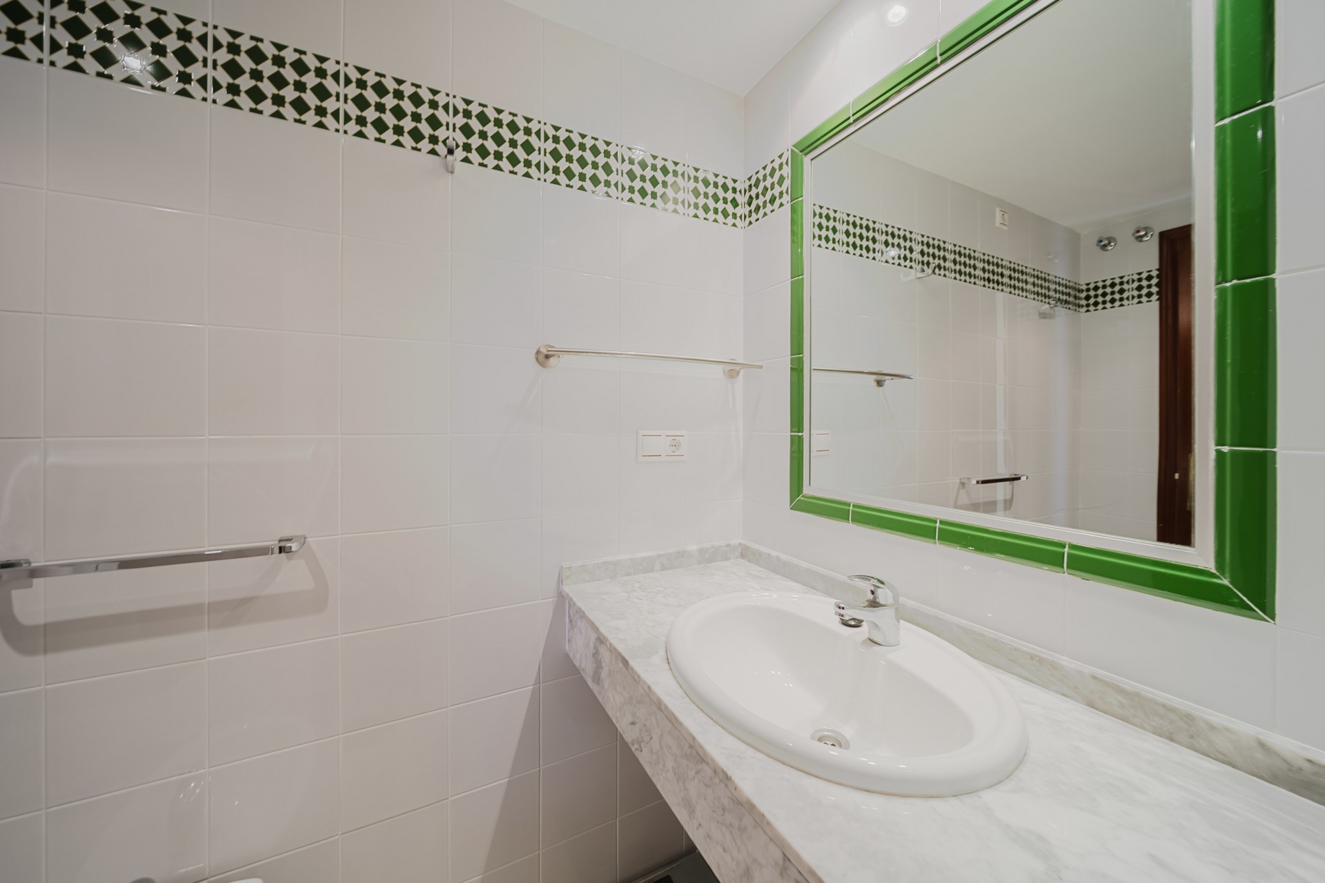 Herverkoop - Apartamento -
Torrevieja - Playa de los locos