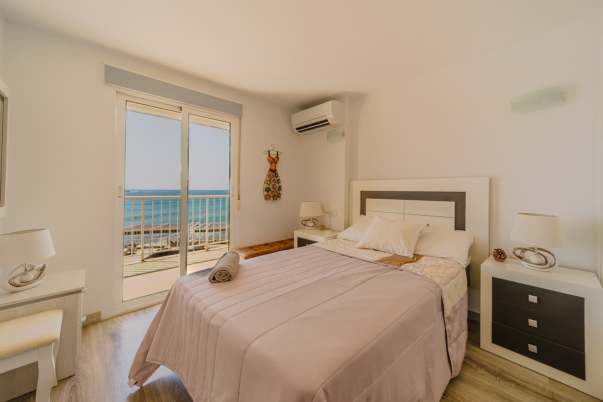 Herverkoop - Apartamento -
Torrevieja - Playa del cura