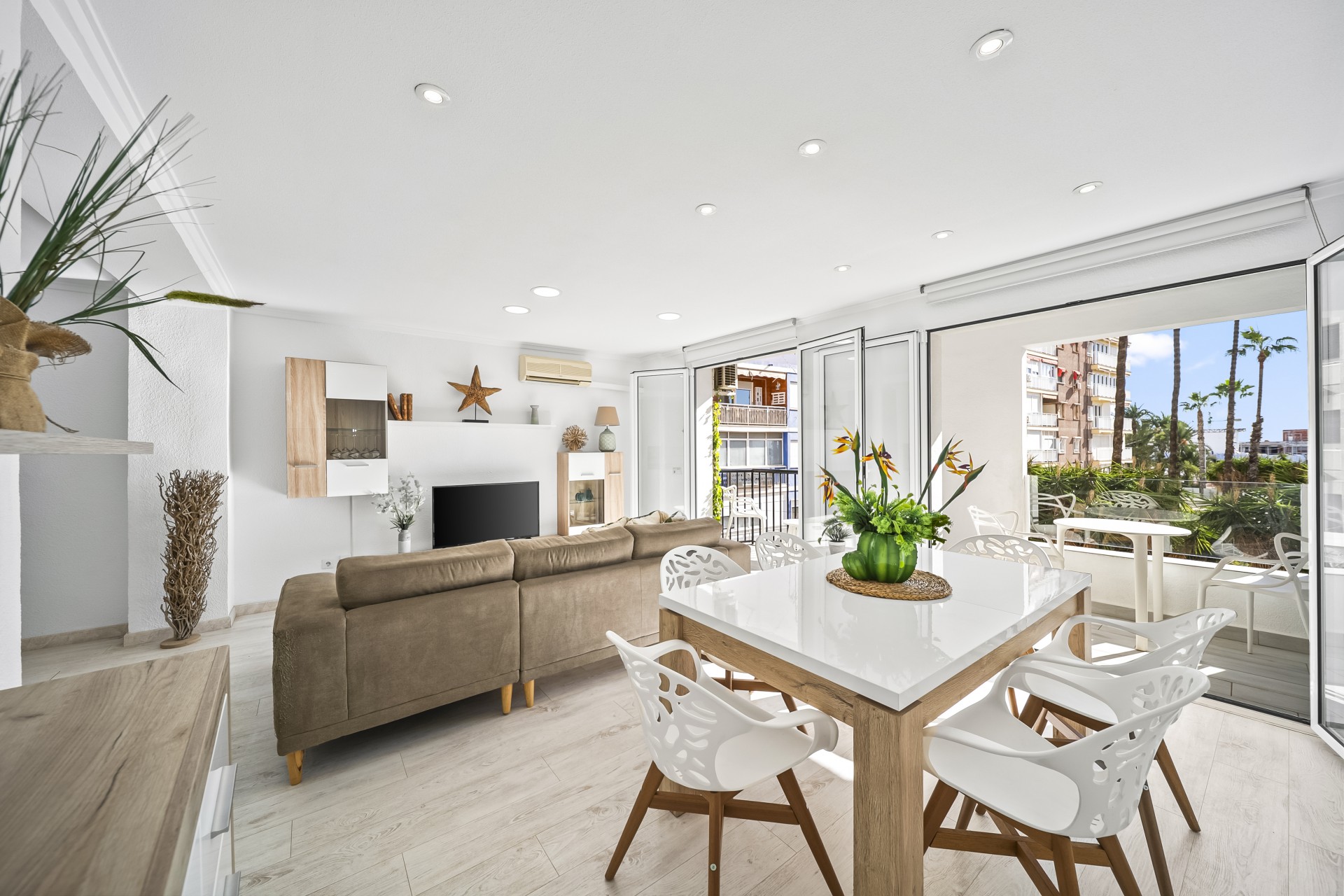 Herverkoop - Apartamento -
Torrevieja - Puerto