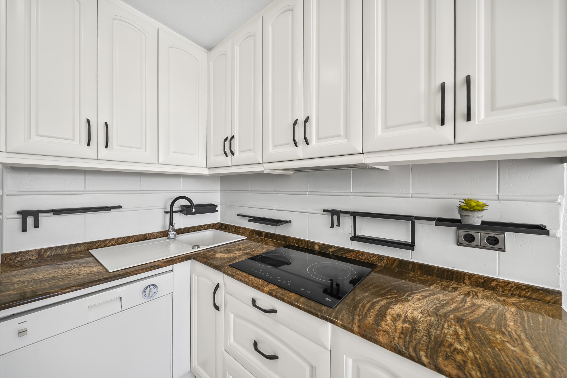 Herverkoop - Apartamento -
Torrevieja - Puerto