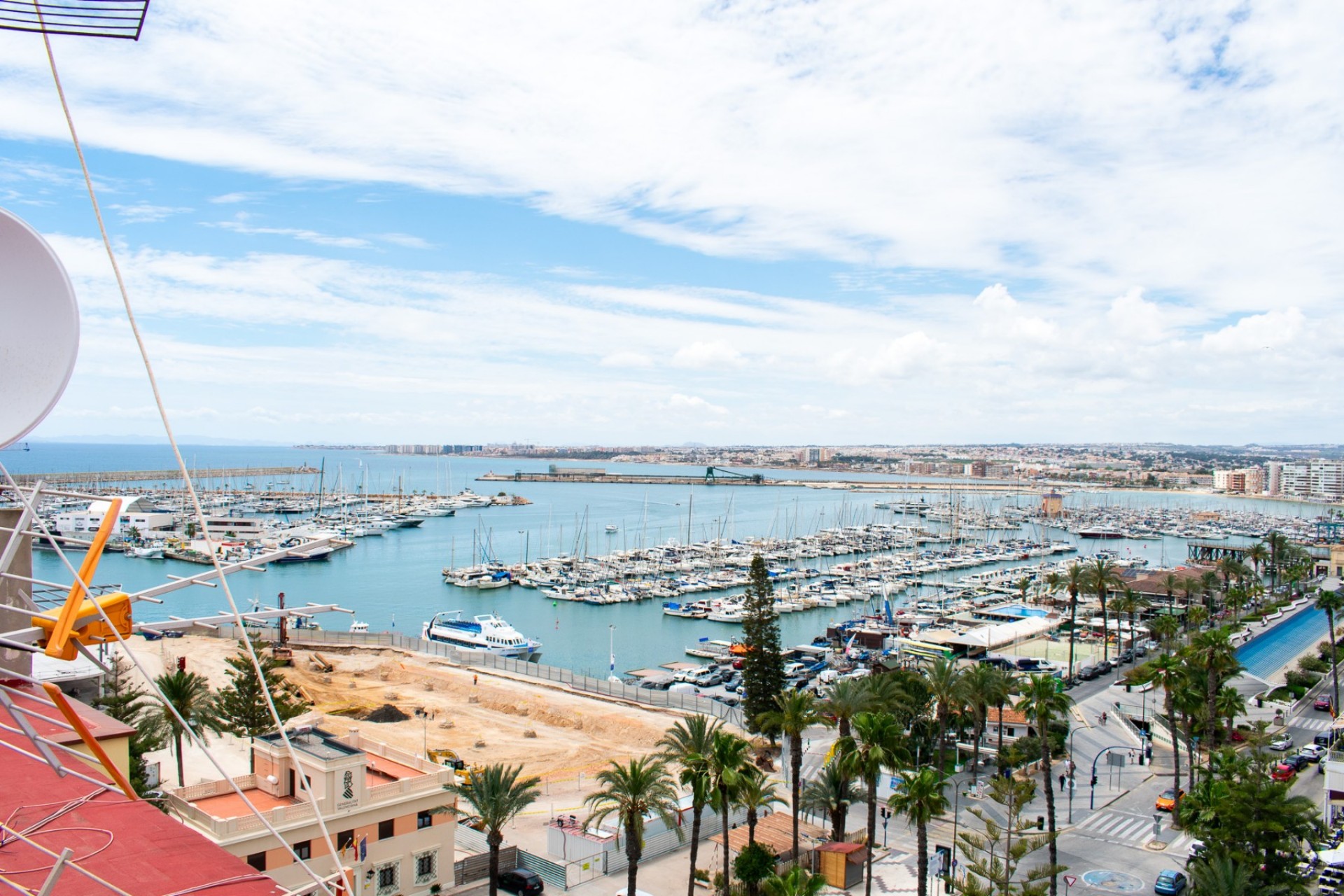 Herverkoop - Apartamento -
Torrevieja - Torrevieja centro