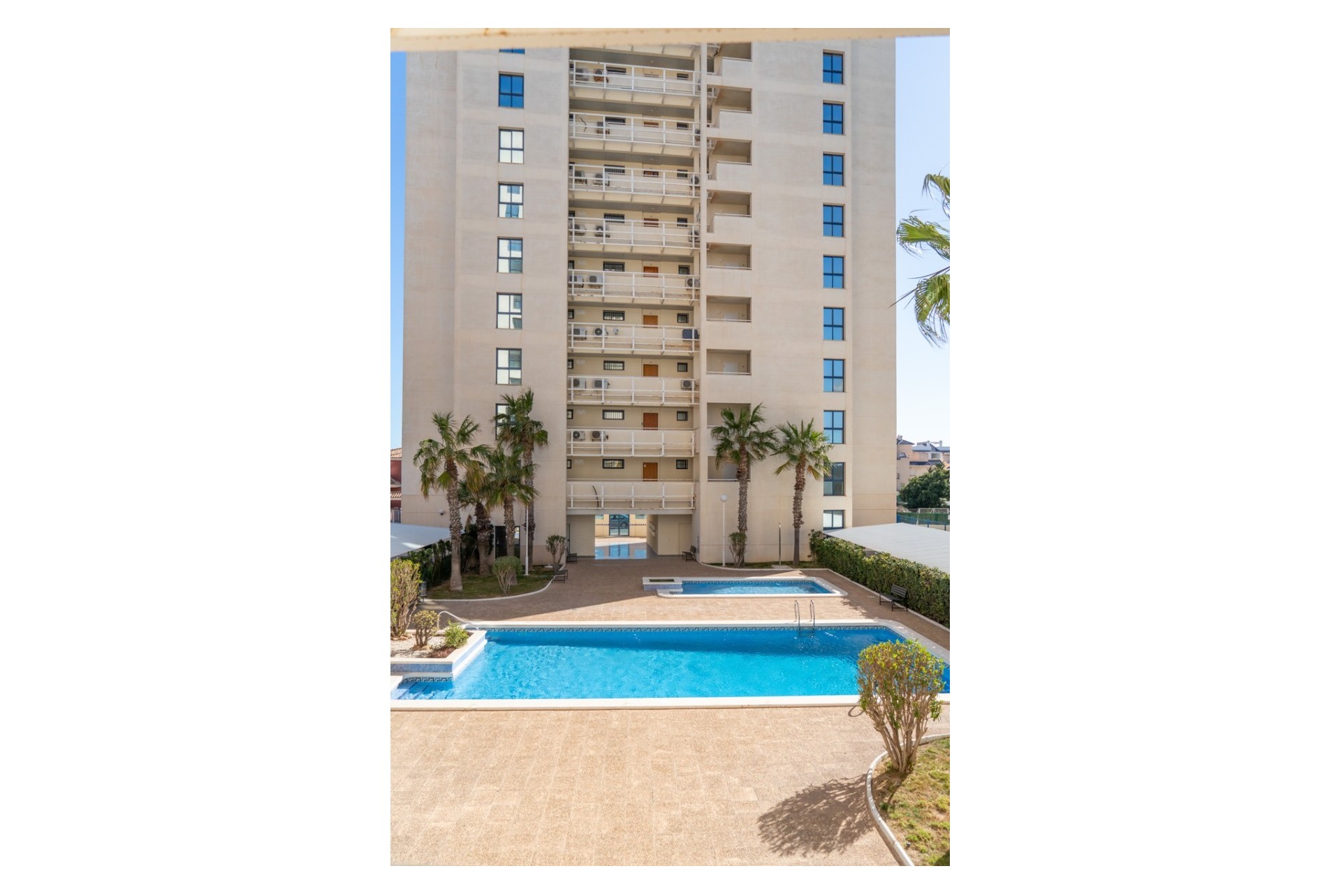 Herverkoop - Apartamento -
Torrevieja