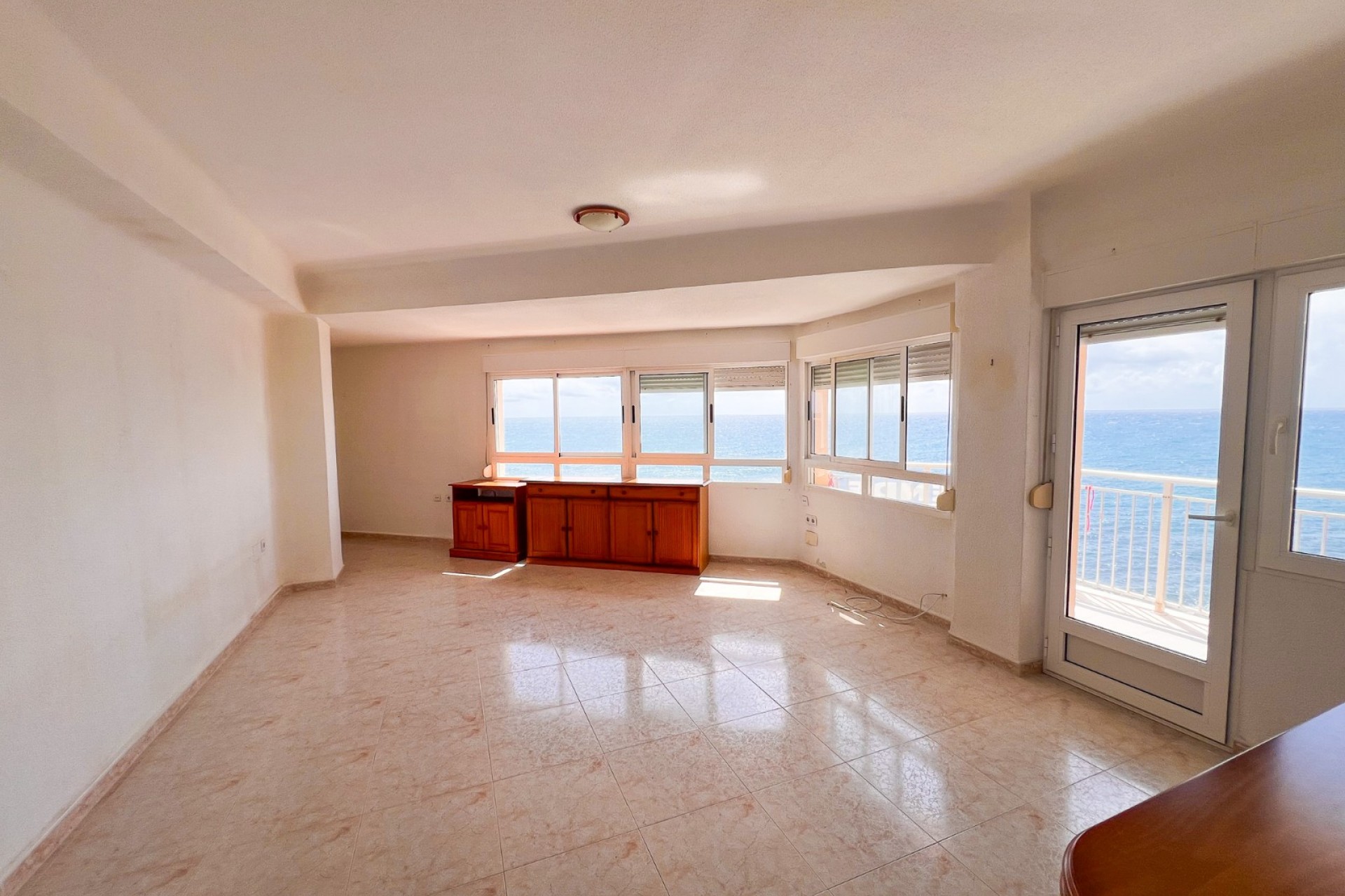 Herverkoop - Apartamento -
Torrevieja
