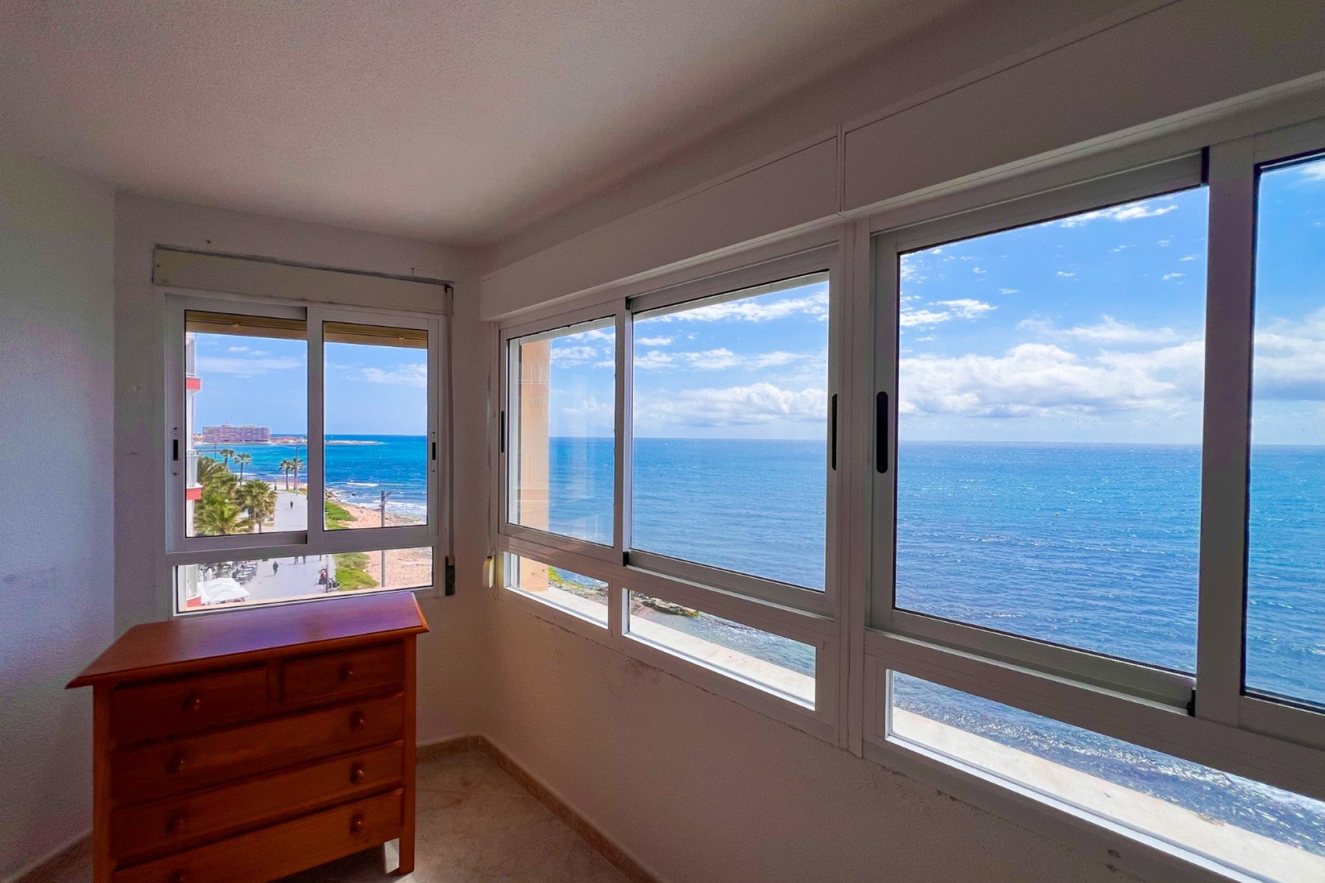 Herverkoop - Apartamento -
Torrevieja