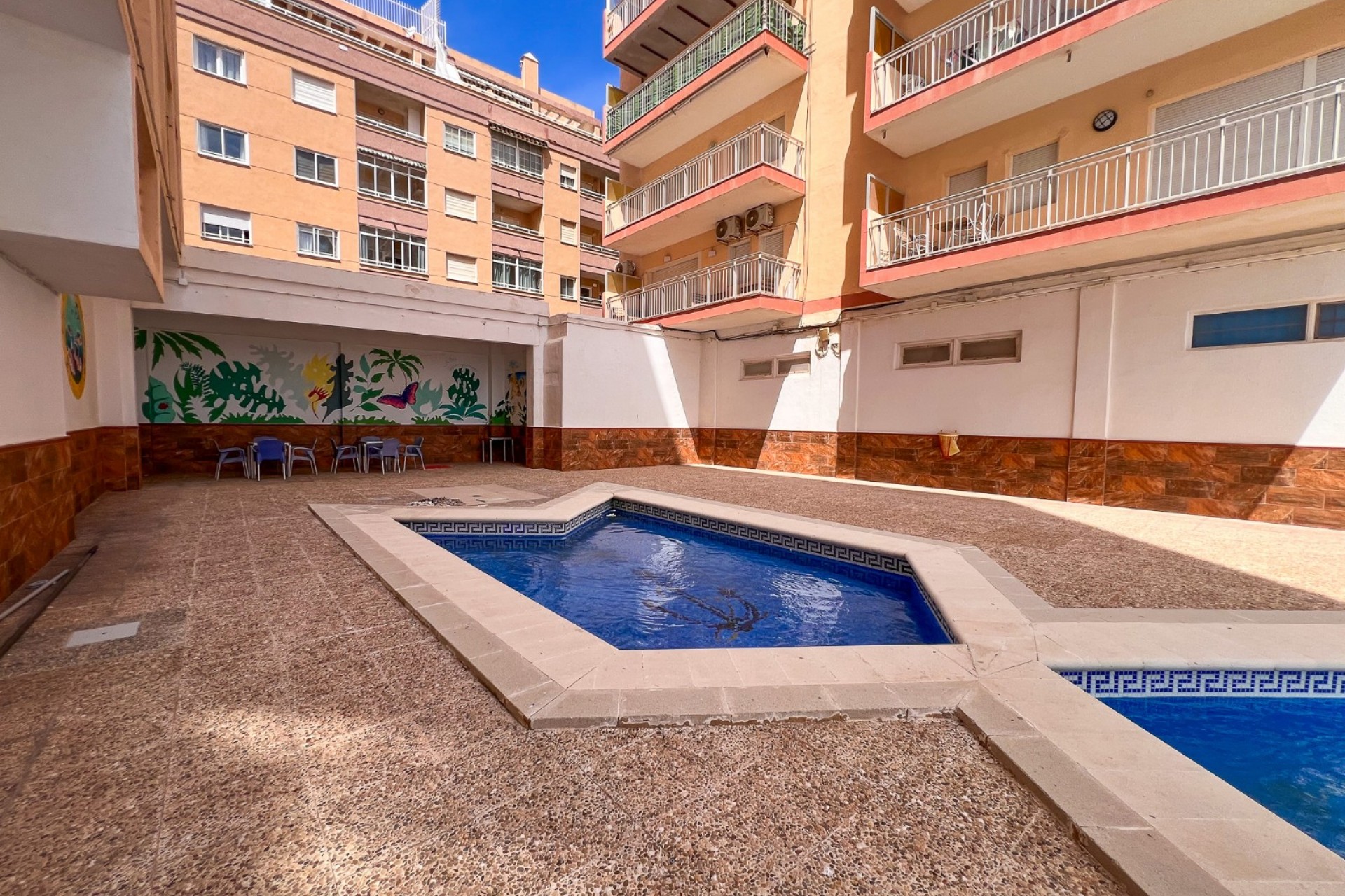 Herverkoop - Apartamento -
Torrevieja