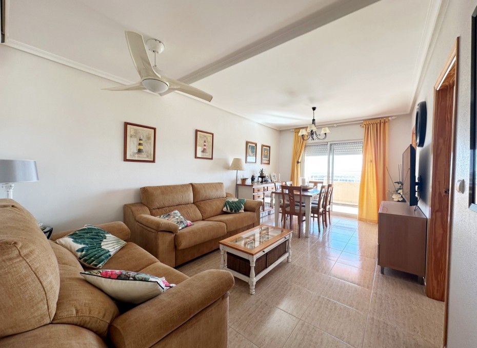 Herverkoop - Apartment / Duplex -
Orihuela Costa - Campoamor