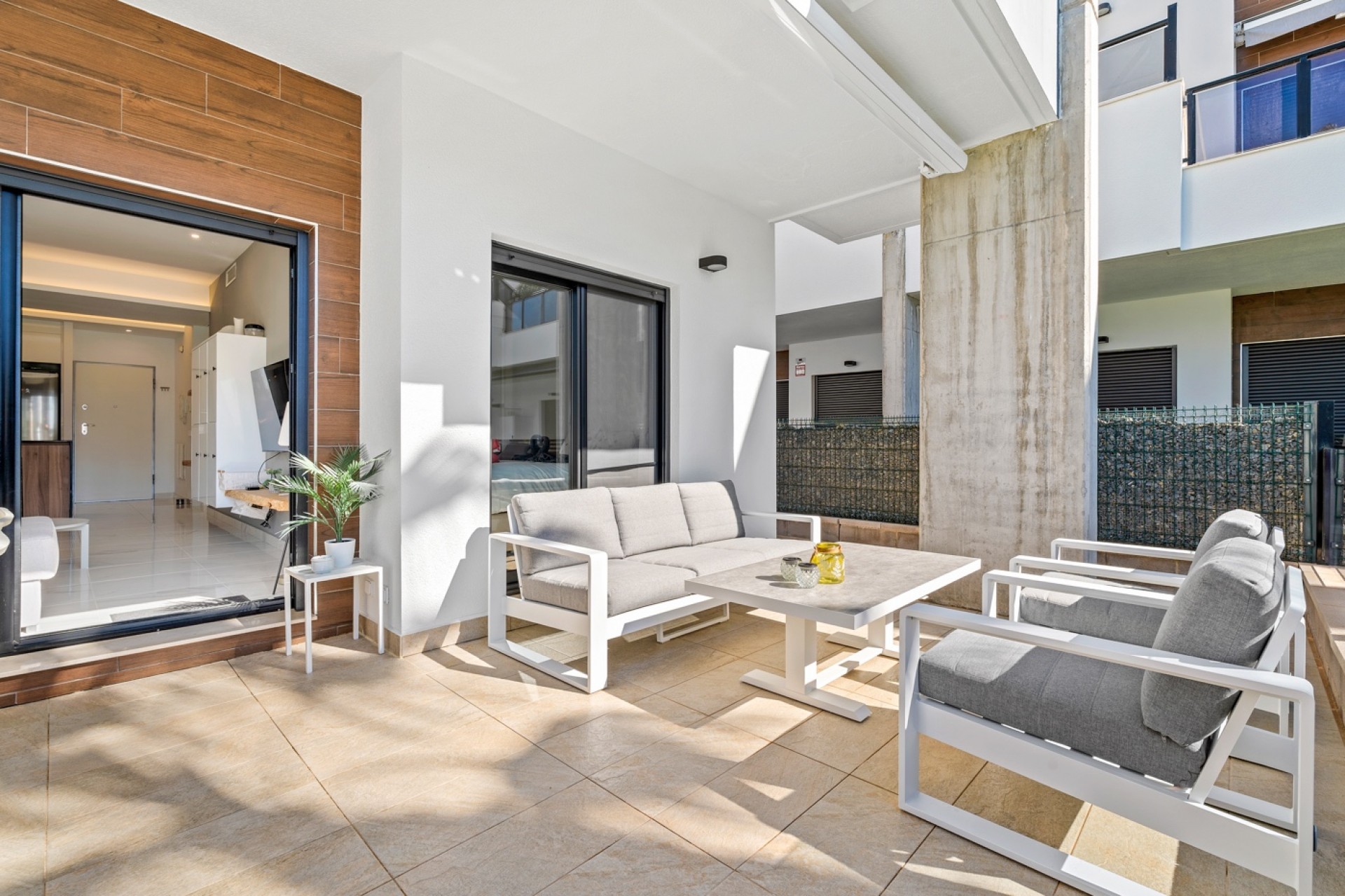 Herverkoop - Apartment / Flat * -
Guardamar del Segura* - El Raso*