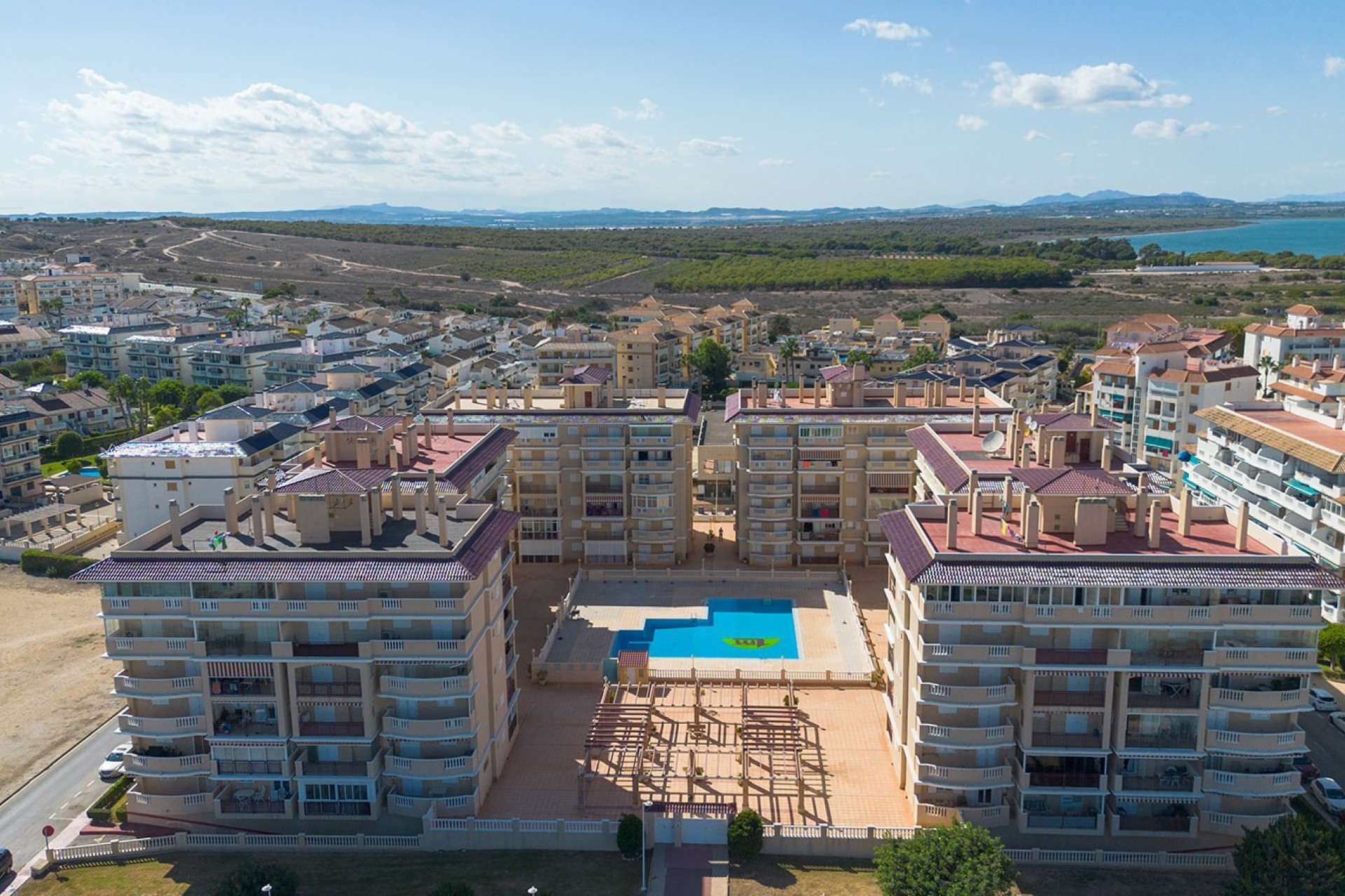 Herverkoop - Apartment - Flat -
La Mata