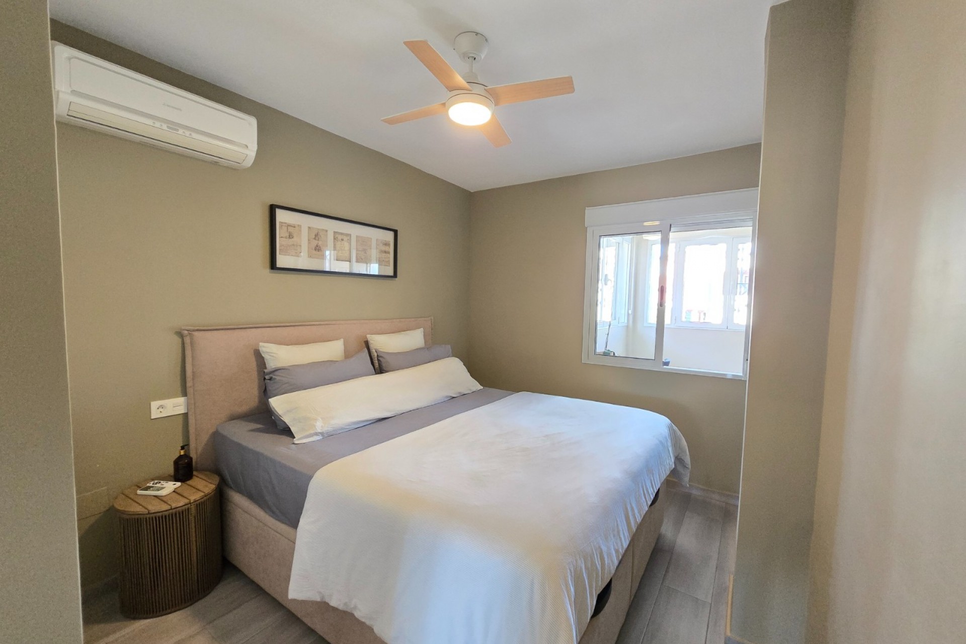 Herverkoop - Apartment / Flat * -
Orihuela Costa * - Los Altos *