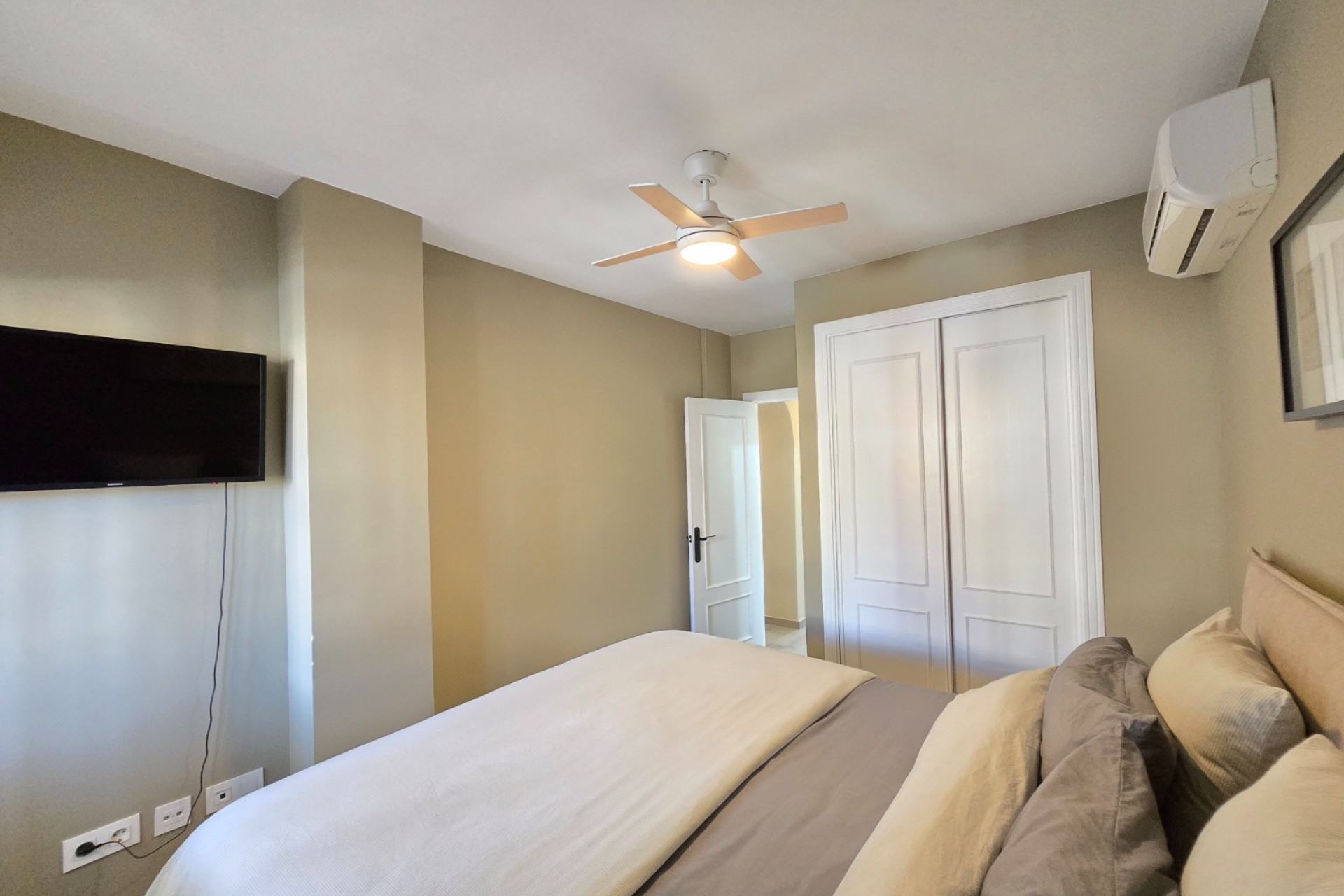 Herverkoop - Apartment / Flat * -
Orihuela Costa * - Los Altos *