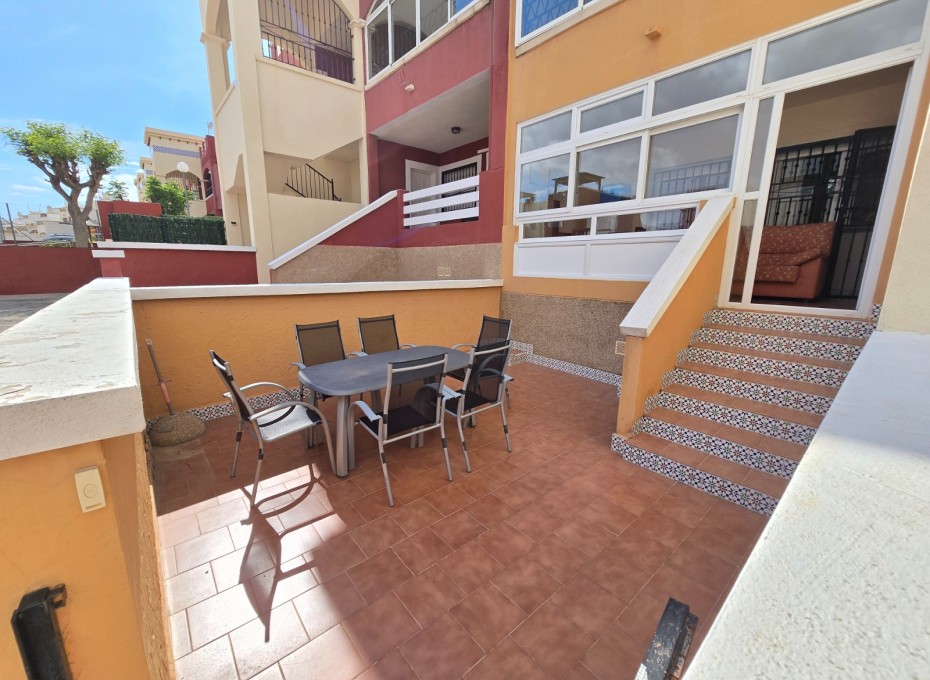 Herverkoop - Apartment / Flat * -
Orihuela Costa * - Los Altos *