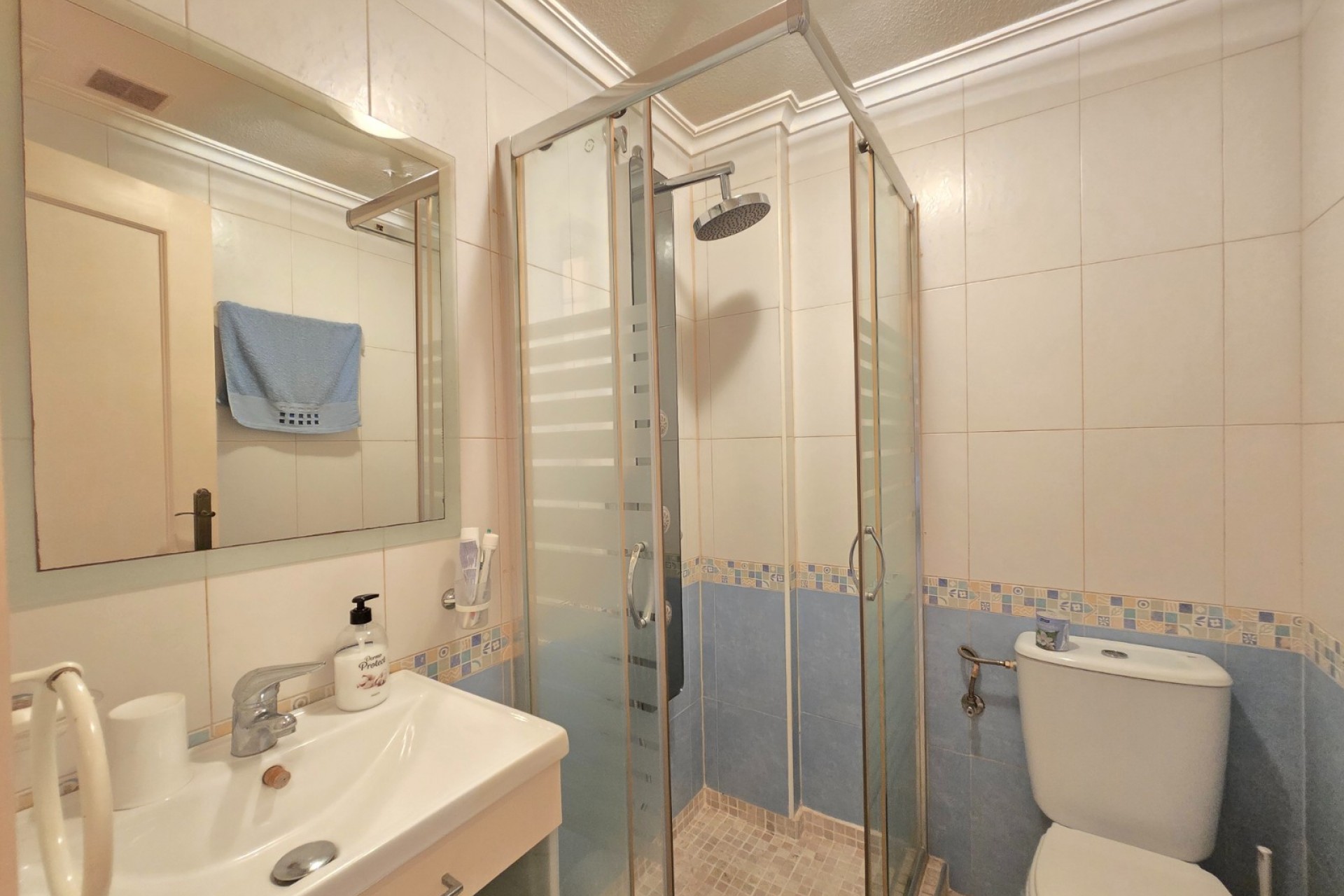 Herverkoop - Apartment / Flat * -
Orihuela Costa * - Los Altos *