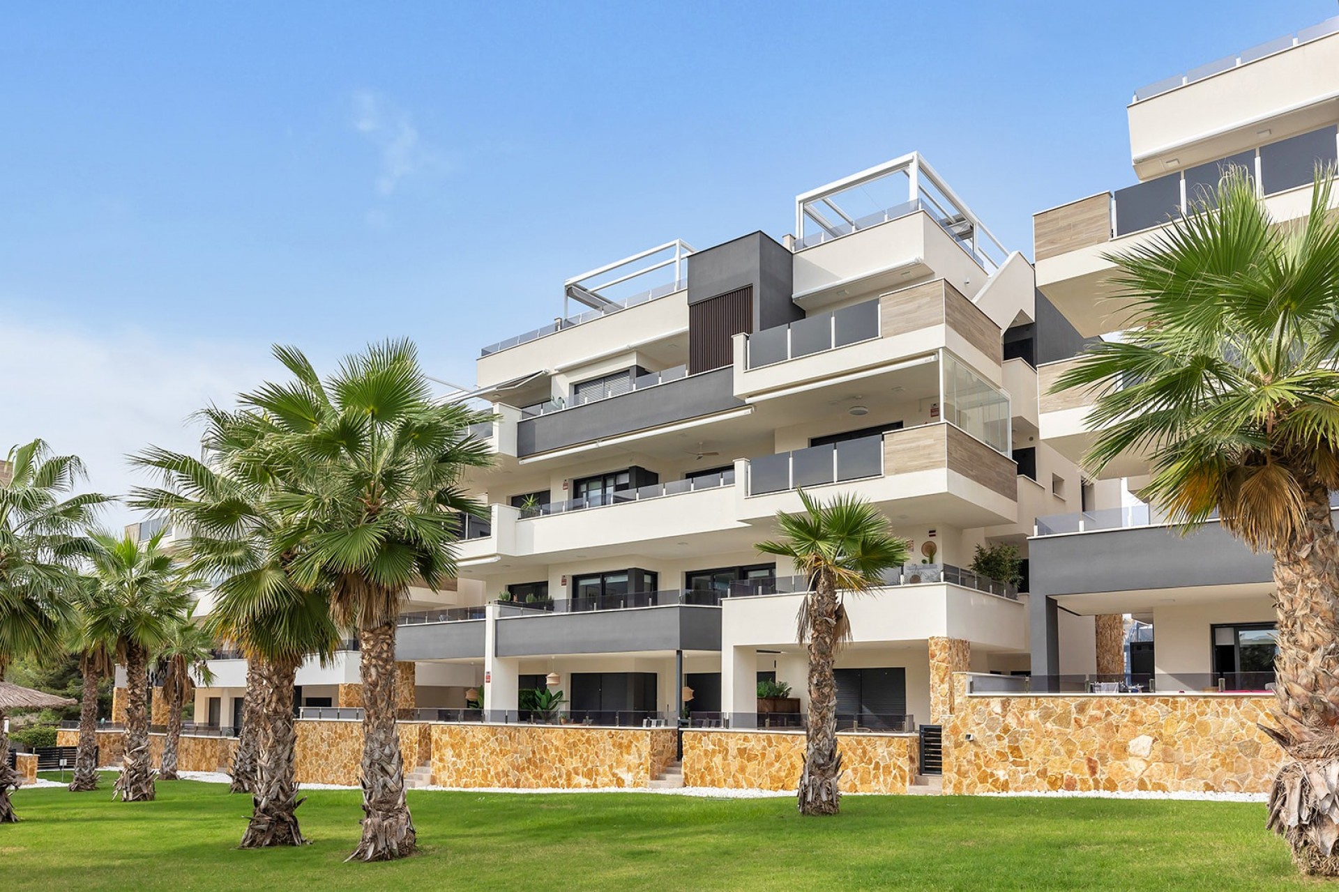 Herverkoop - Apartment - Flat -
Orihuela Costa - Orihuela