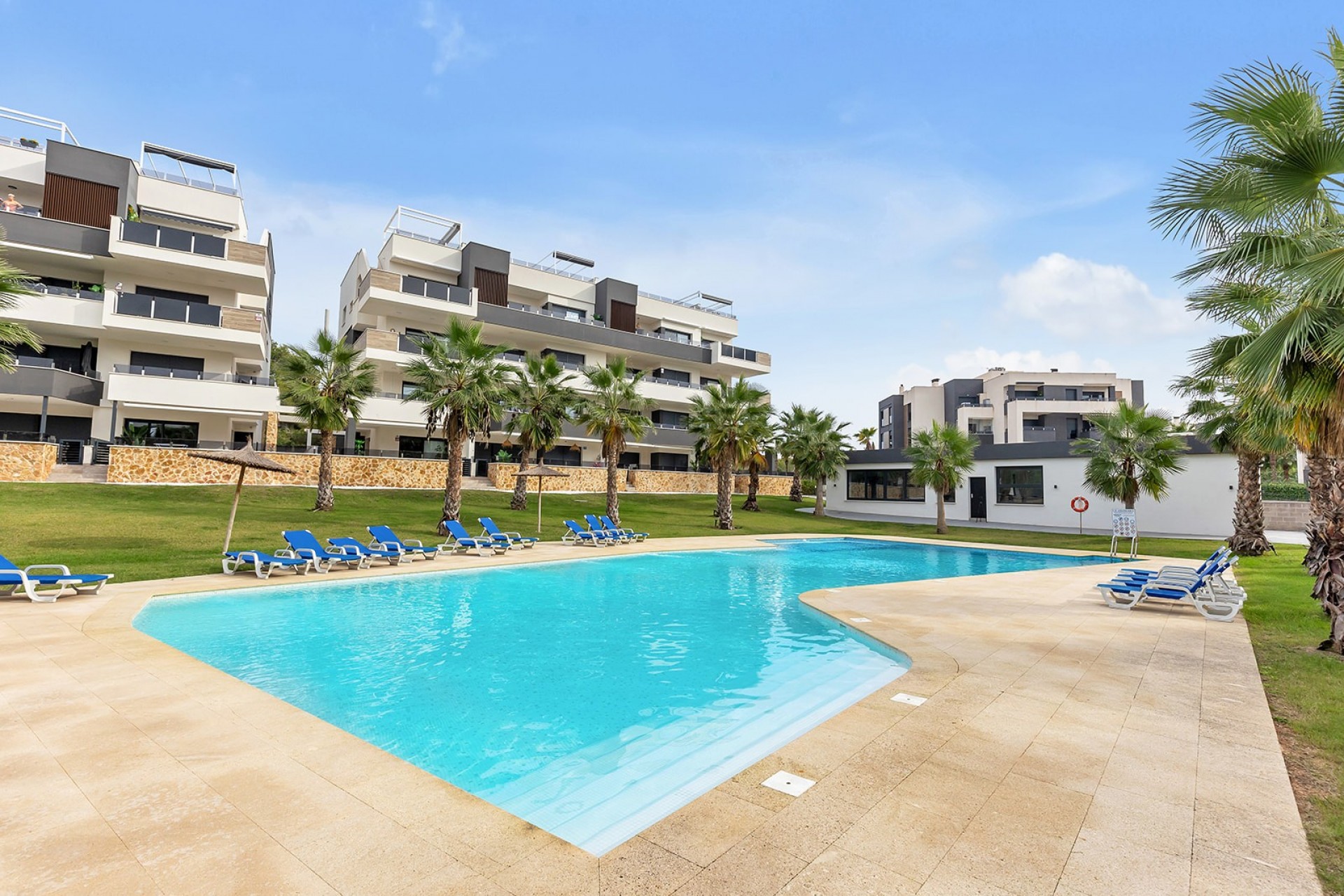 Herverkoop - Apartment - Flat -
Orihuela Costa - Orihuela