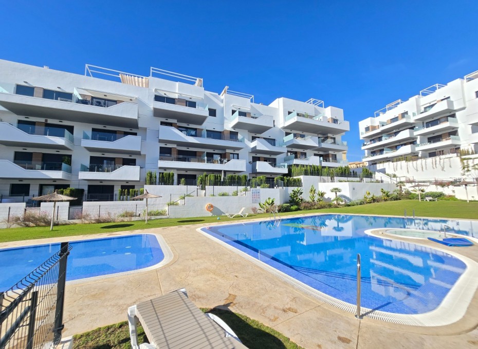 Herverkoop - Apartment / Flat * -
Orihuela Costa - Villamartín *