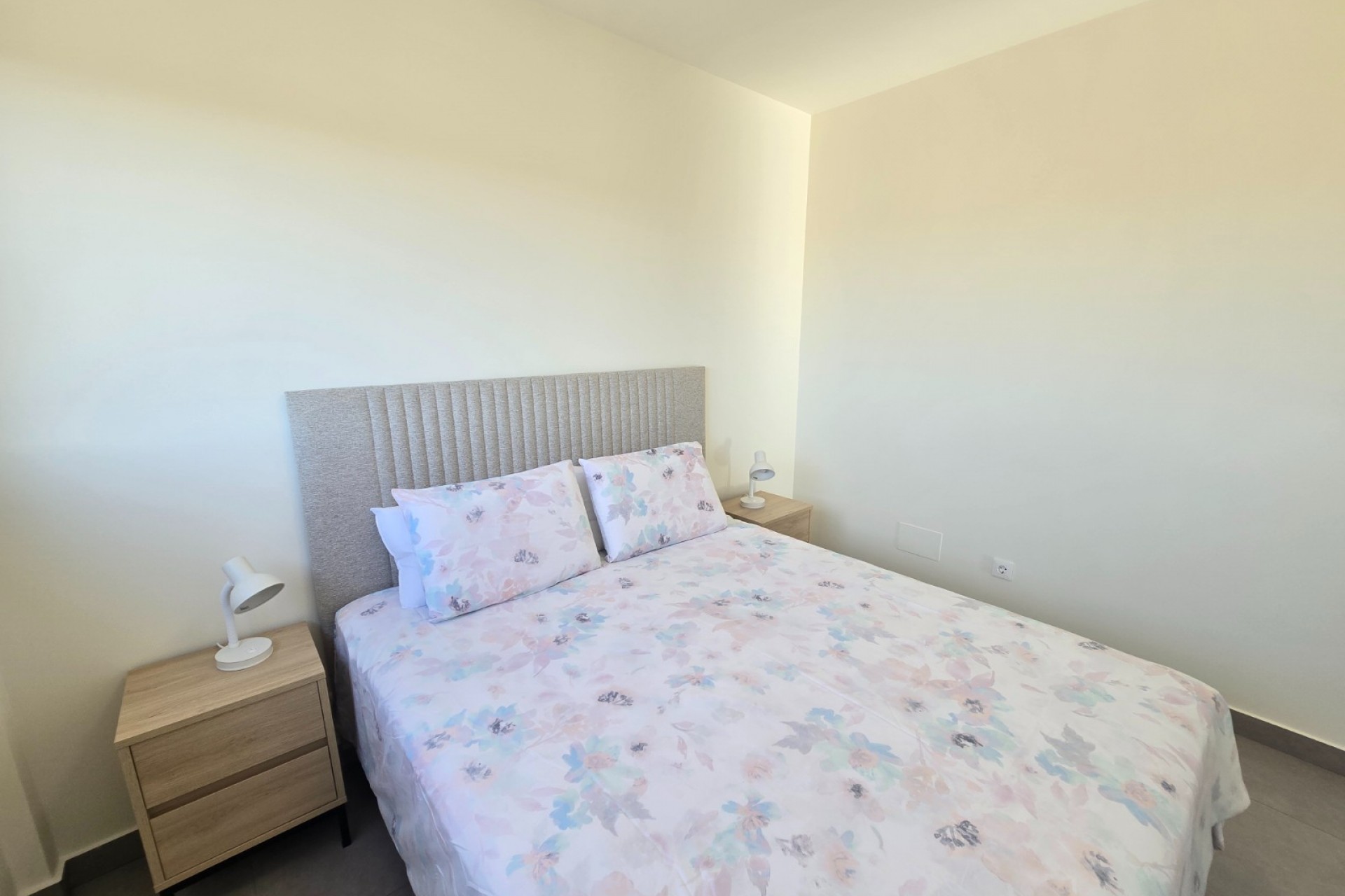 Herverkoop - Apartment / Flat * -
Orihuela Costa * - Villamartín *