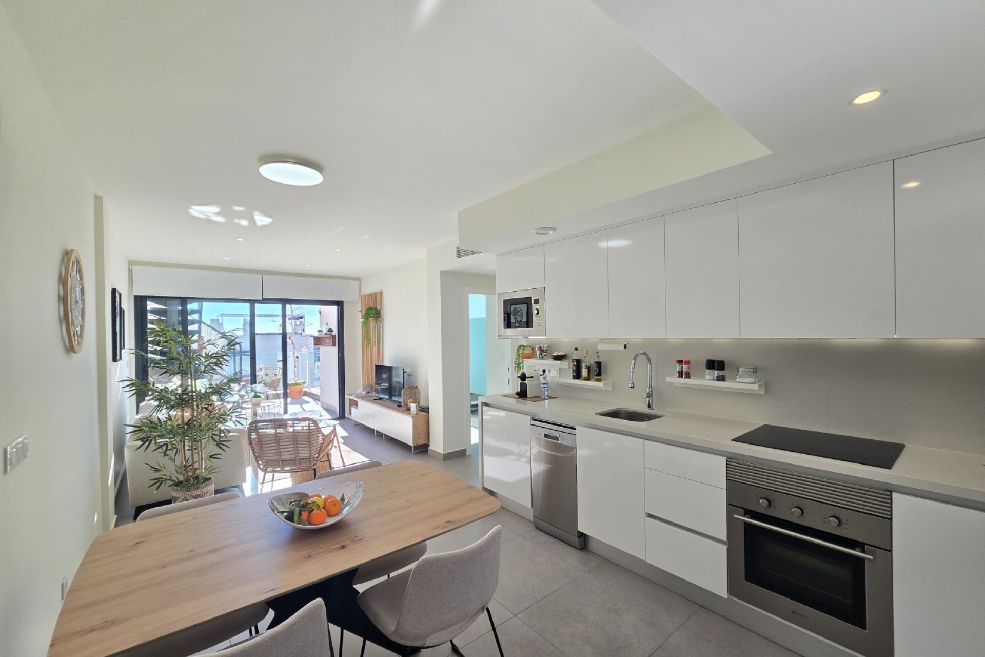 Herverkoop - Apartment / Flat * -
Orihuela Costa * - Villamartín *