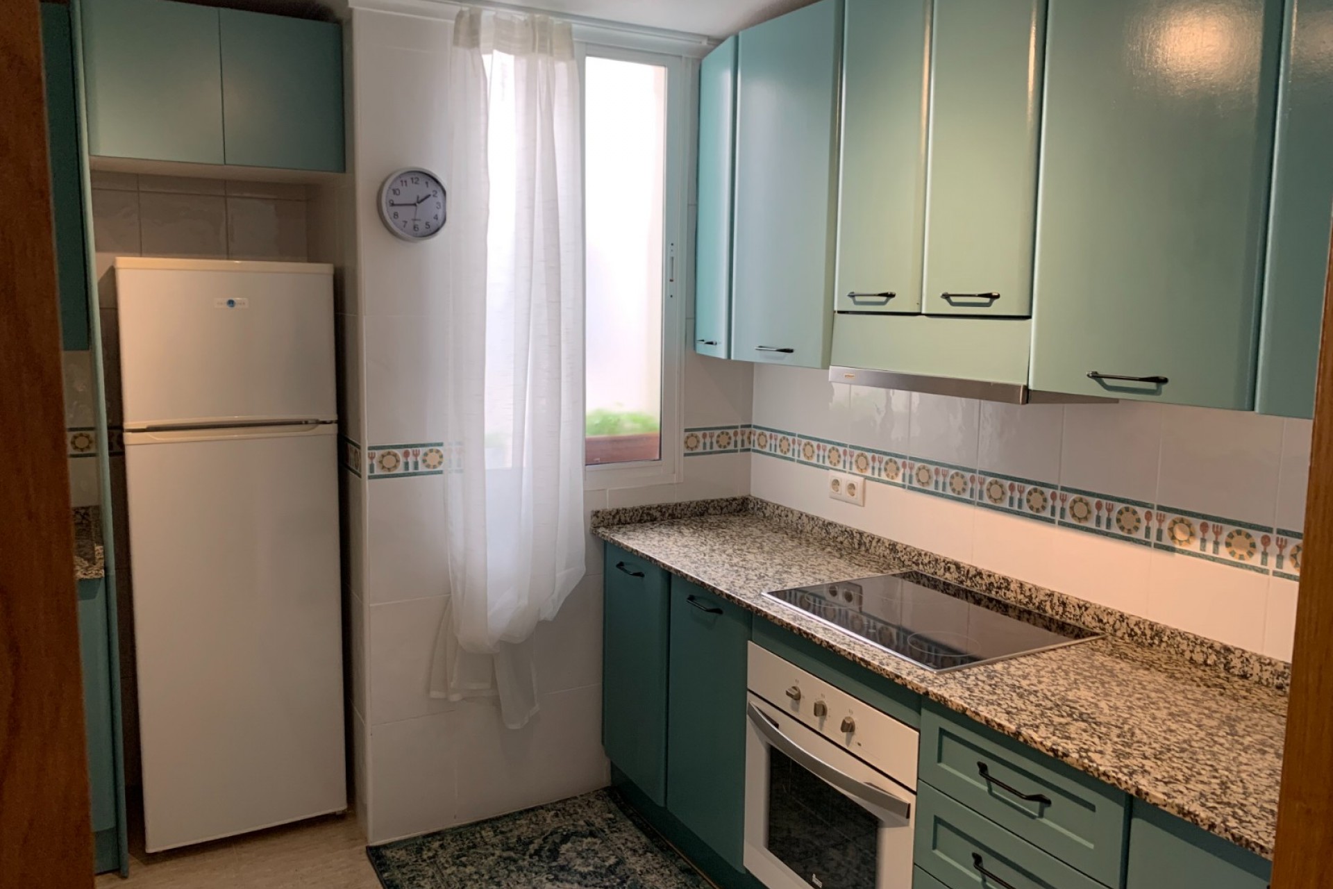 Herverkoop - Apartment - Flat -
Torrevieia - Center