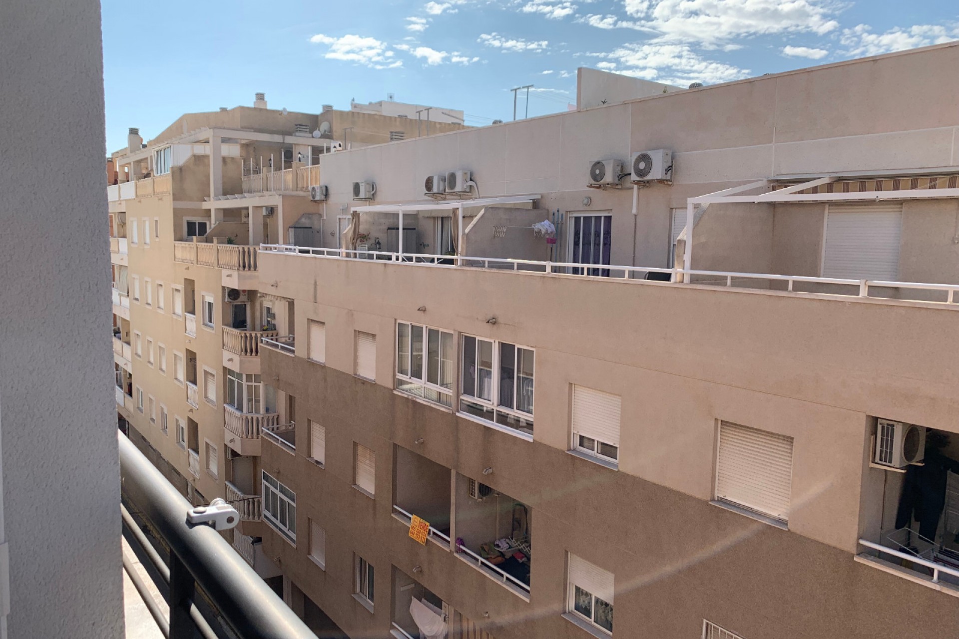 Herverkoop - Apartment - Flat -
Torrevieia - Center
