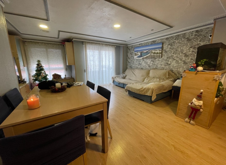 Herverkoop - Apartment - Flat -
Torrevieia - Torrevieja