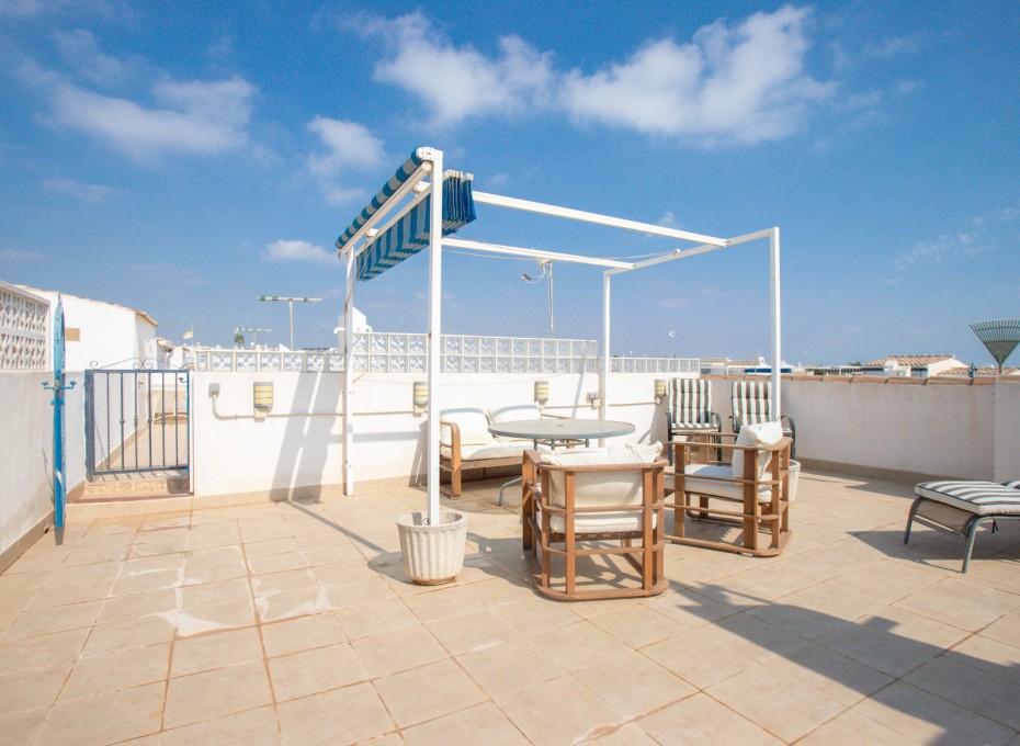 Herverkoop - Apartment - Top Floor Apartment -
Orihuela Costa - Los Almendros-La Florida