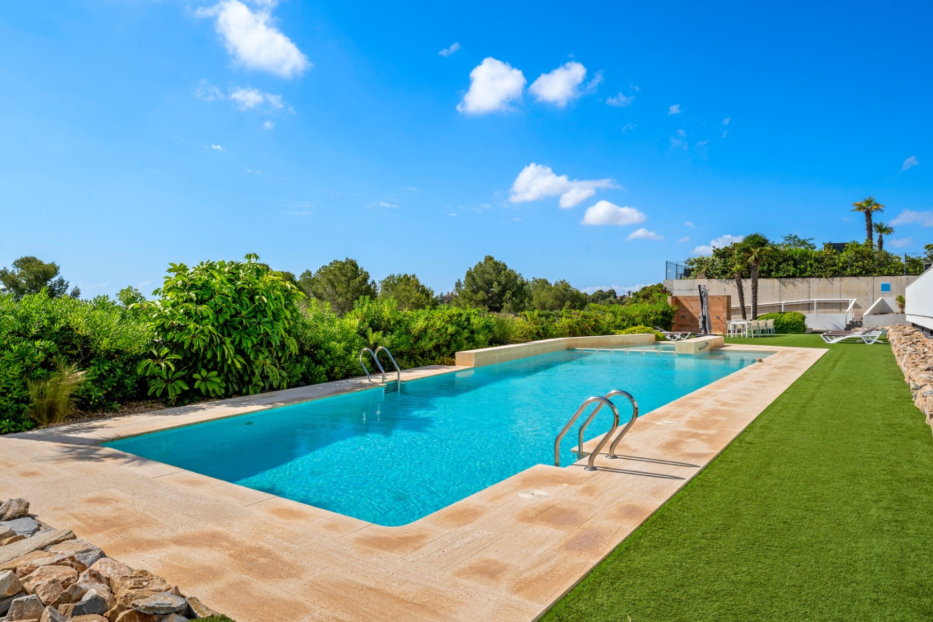 Herverkoop - Apartments -
Villamartin - Costa Blanca