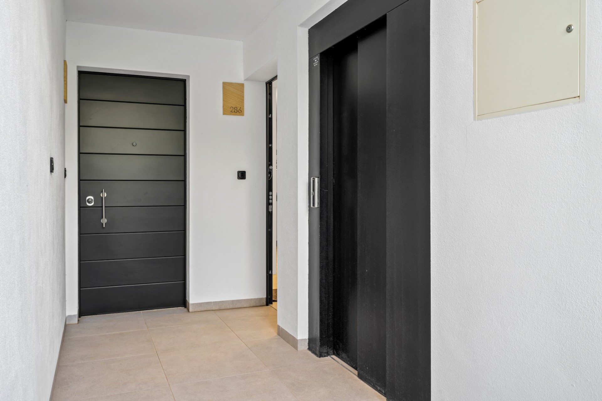 Herverkoop - Apartments -
Villamartin - Costa Blanca