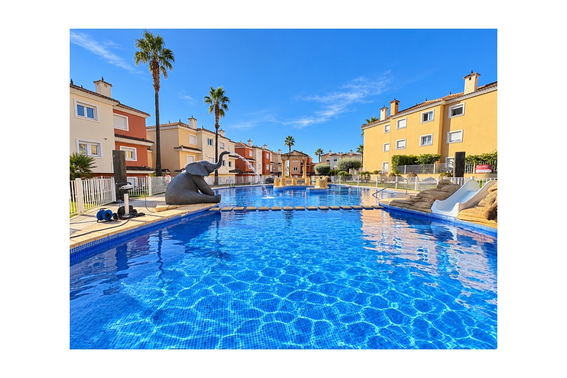 Herverkoop - Appartement -
Altaona Golf and Country Village - Altaona Golf - Country Village