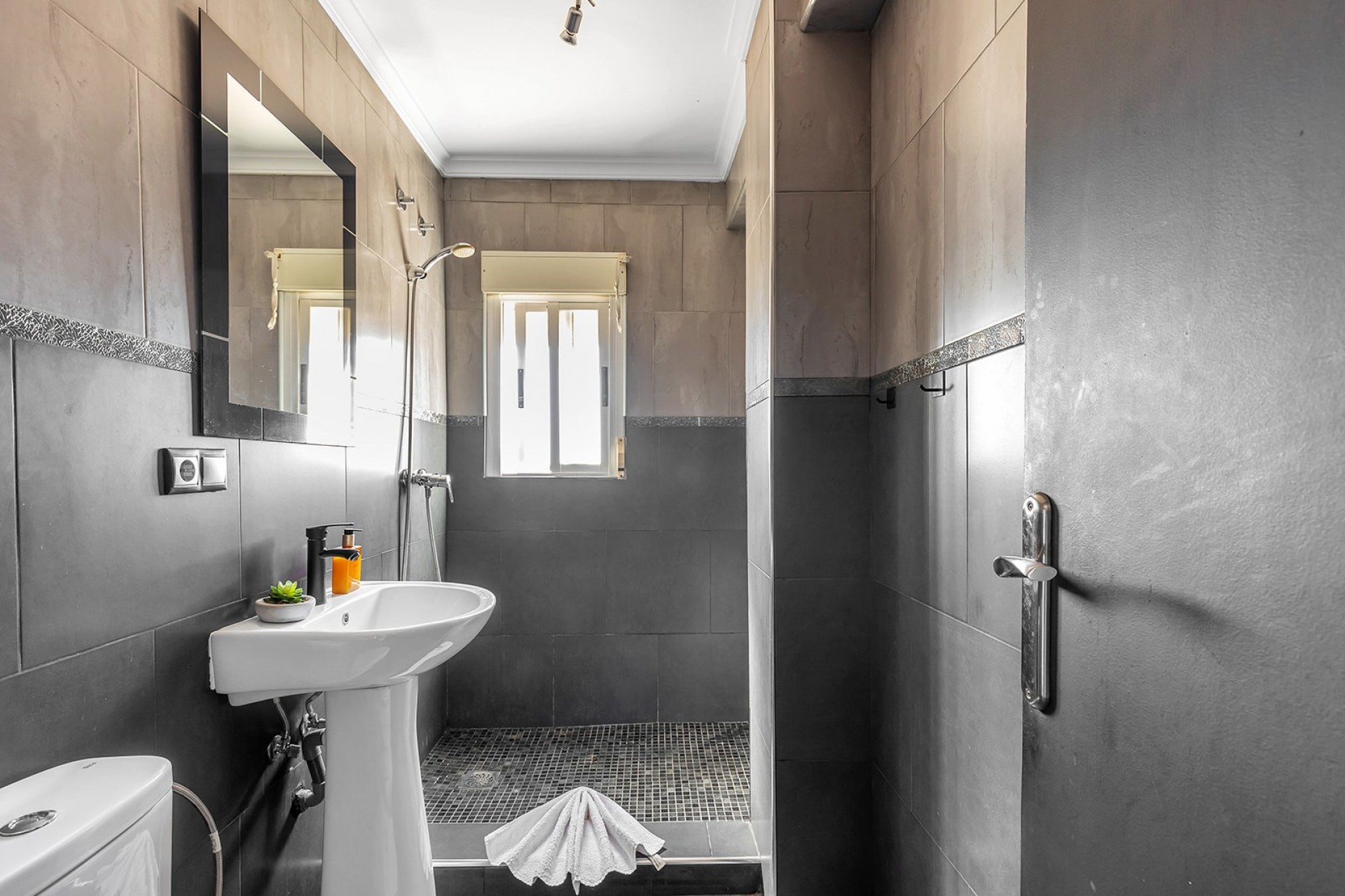 Herverkoop - Appartement -
Daya Nueva