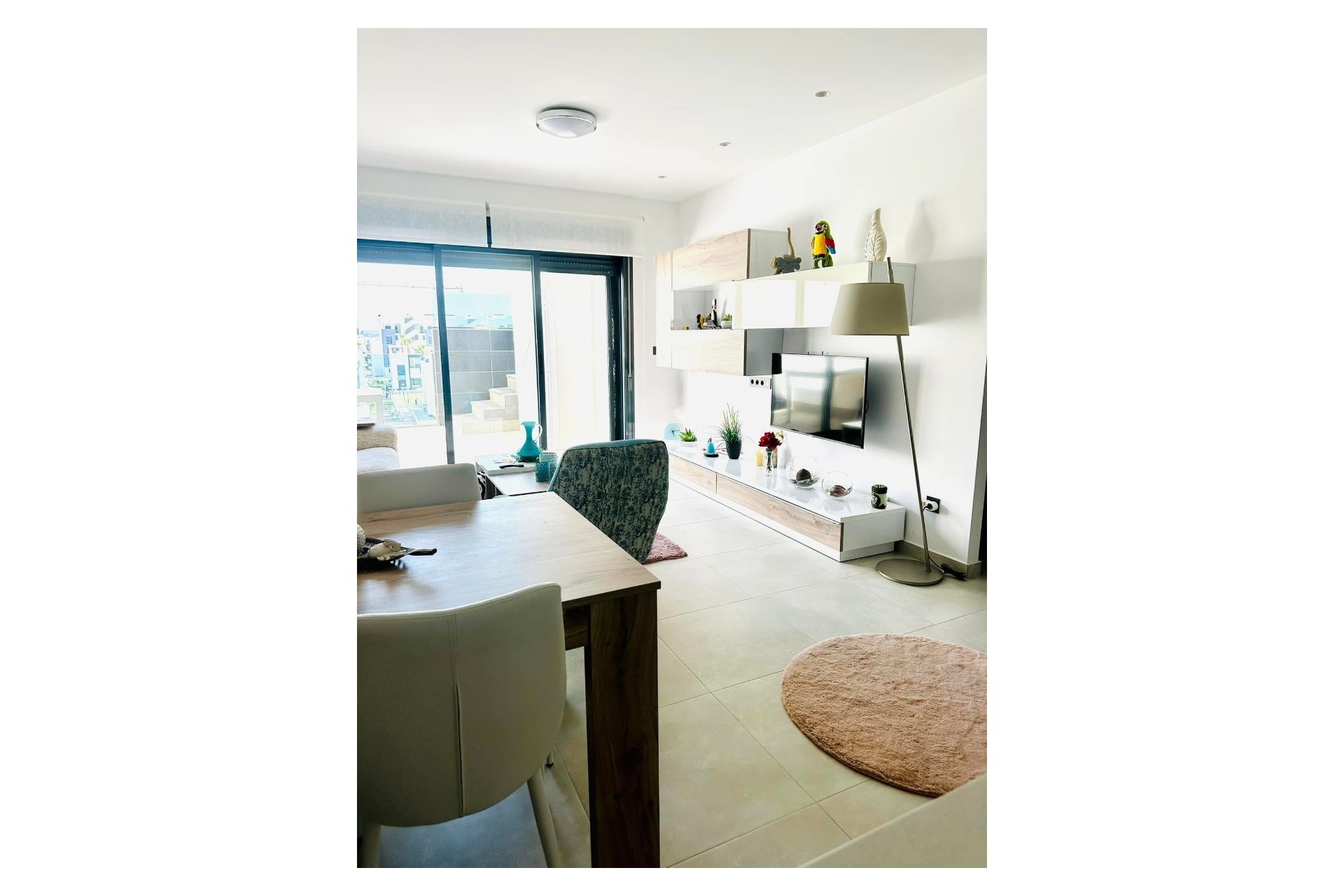 Herverkoop - Appartement -
El Raso - Costa Blanca