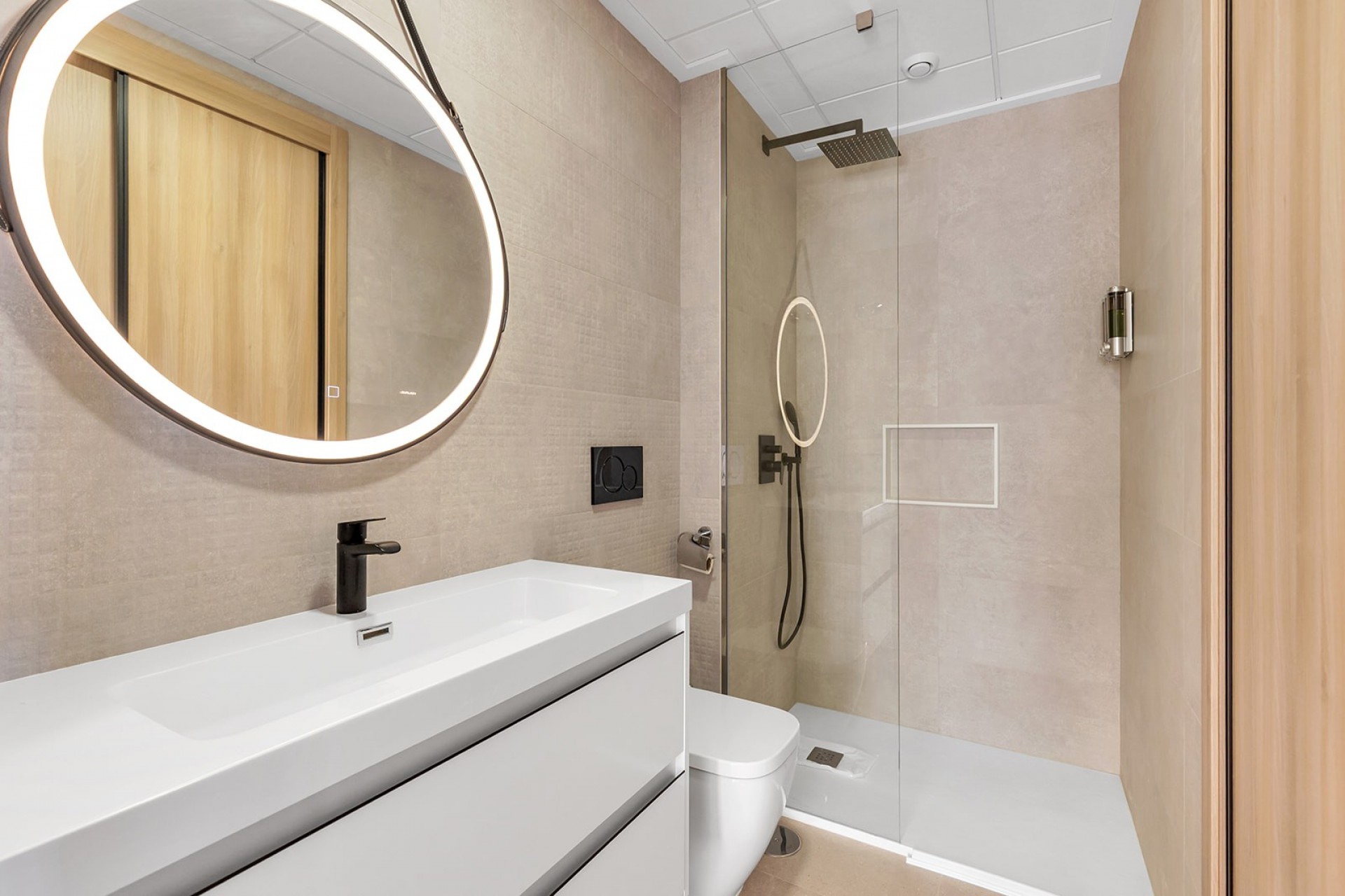 Herverkoop - Appartement / flat -
Guardamar del Segura - El Raso