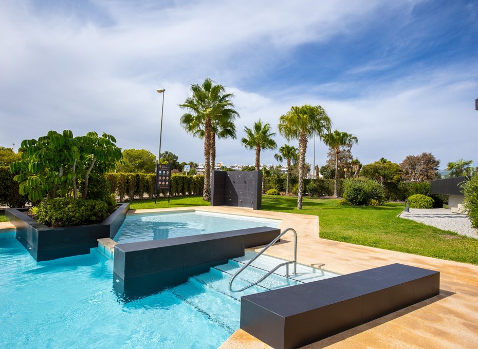 Herverkoop - Appartement / flat -
Orihuela Costa