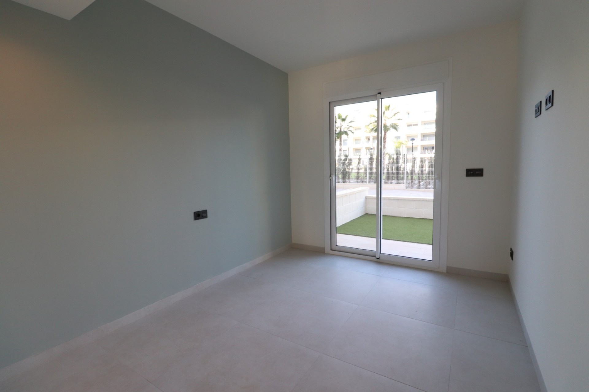 Herverkoop - Appartement -
Guardamar del Segura - El Raso