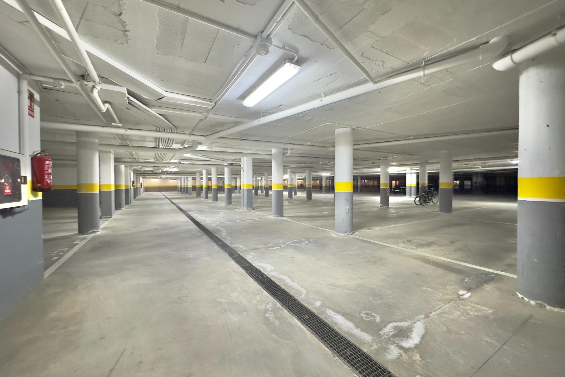 Herverkoop - Appartement -
La Manga del Mar Menor - Playa del Esparto-Veneziola