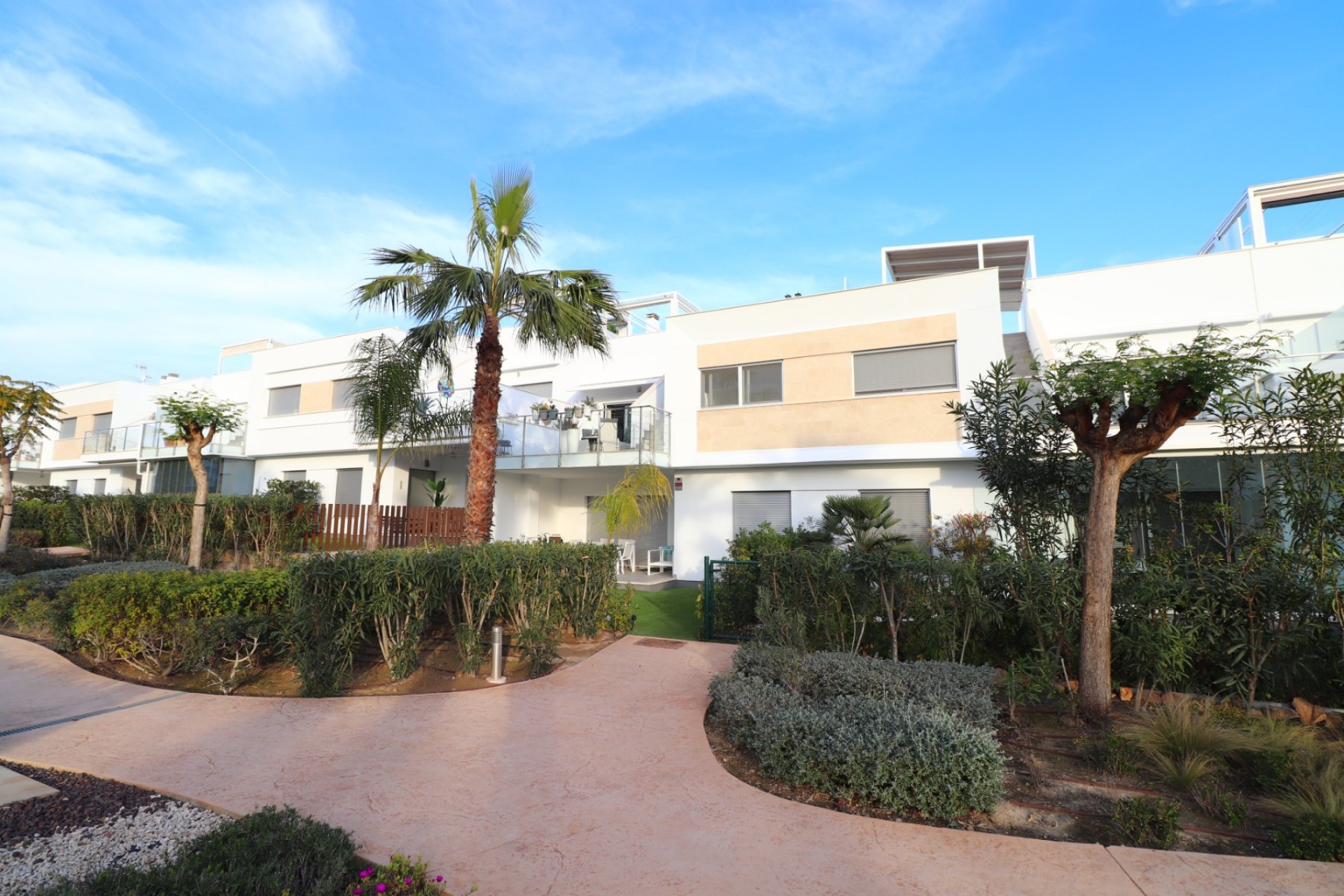 Herverkoop - Appartement -
Los Montesinos - Entre Naranjos