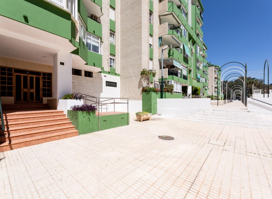 Herverkoop - Appartement -
Málaga - El Palo