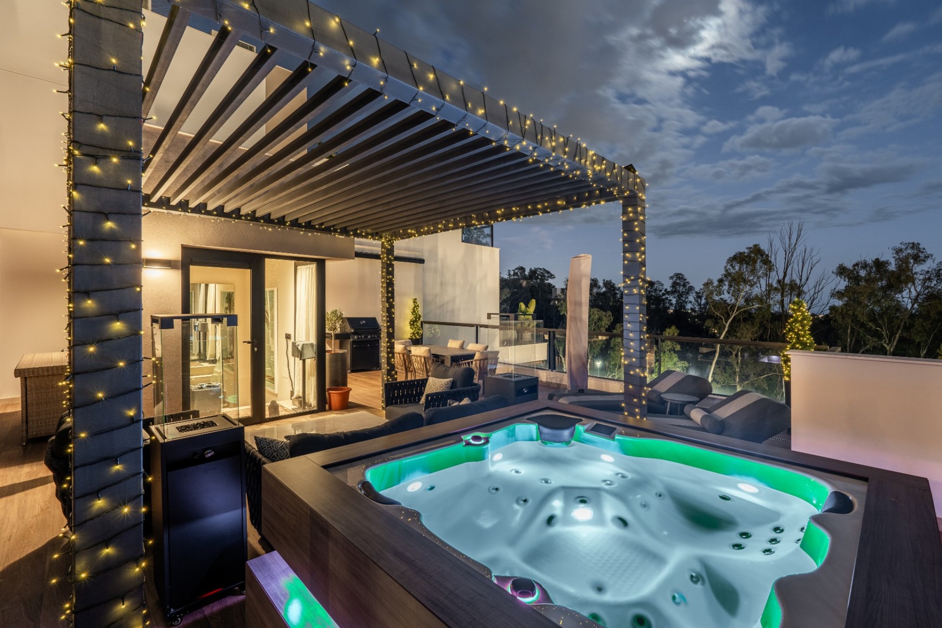 Herverkoop - Appartement -
Marbella - Nueva Andalucía