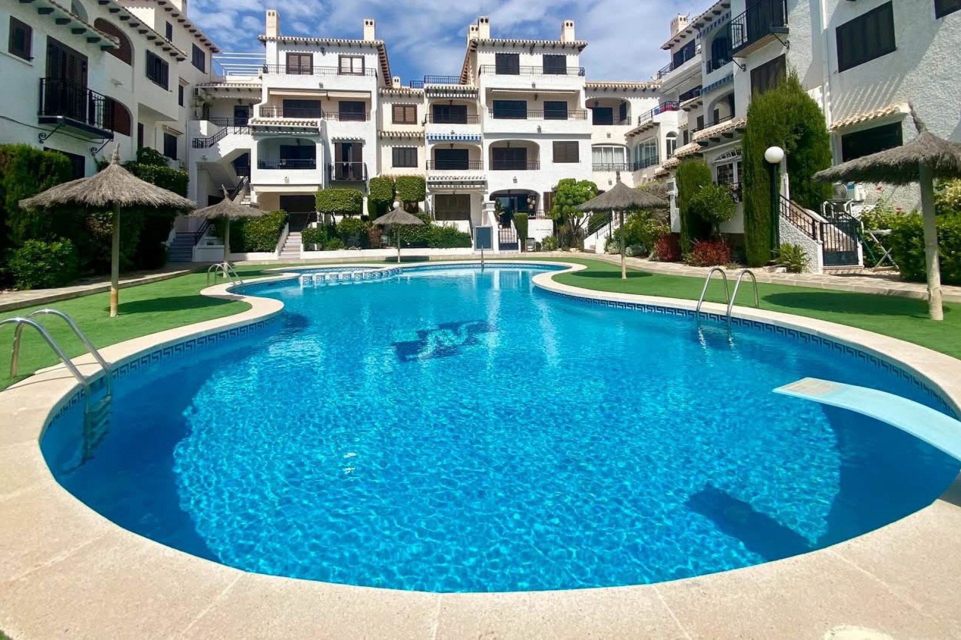 Herverkoop - Appartement -
Orihuela Costa - Cabo Roig