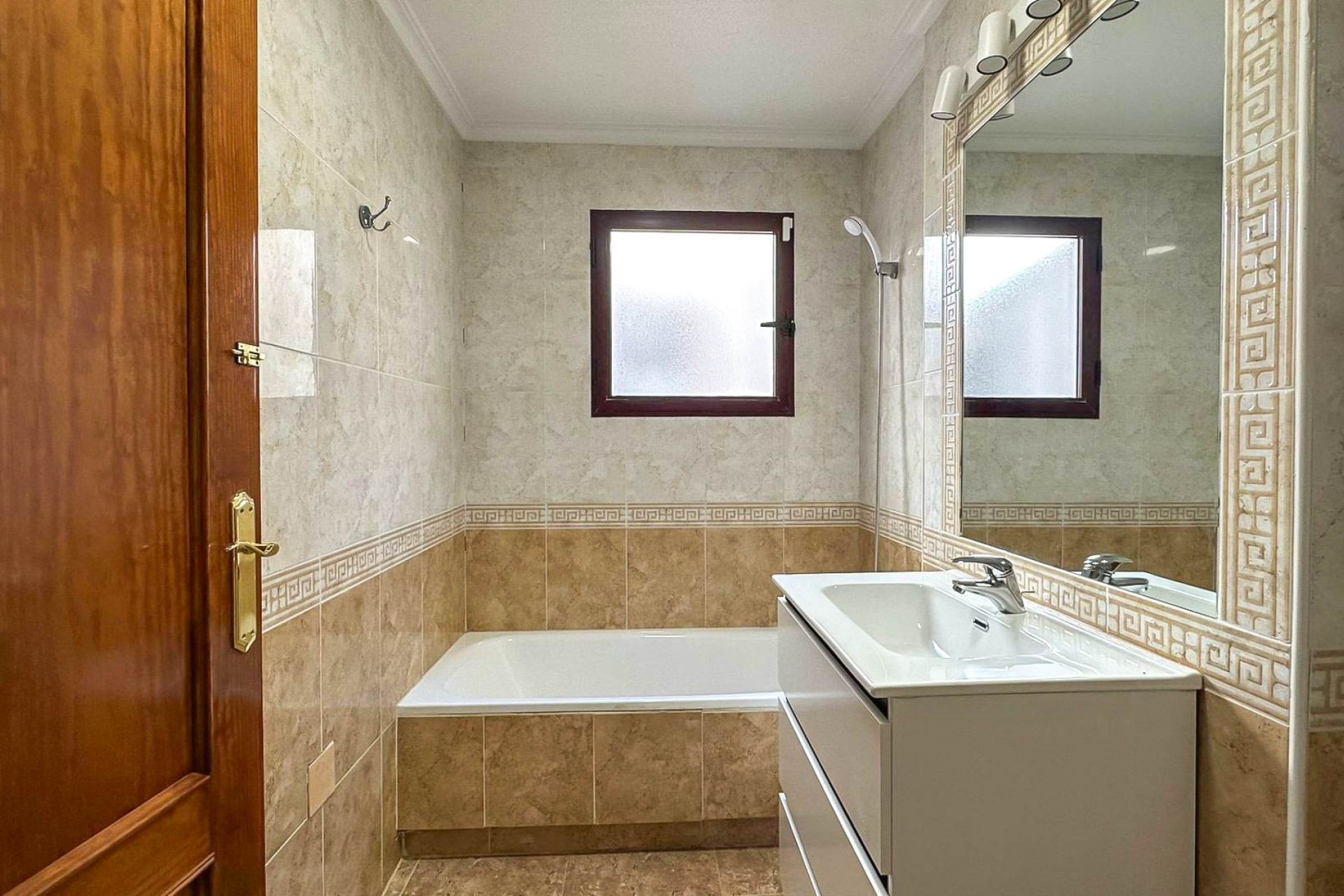 Herverkoop - Appartement -
Orihuela Costa - Campoamor