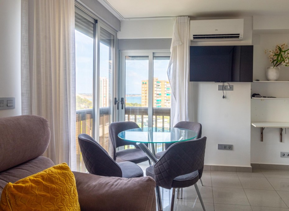 Herverkoop - Appartement -
Orihuela Costa - Campoamor