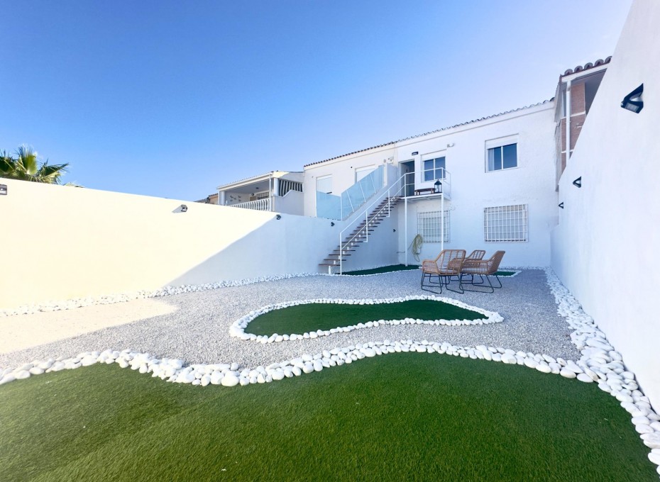 Herverkoop - Appartement -
Orihuela Costa - La Regia