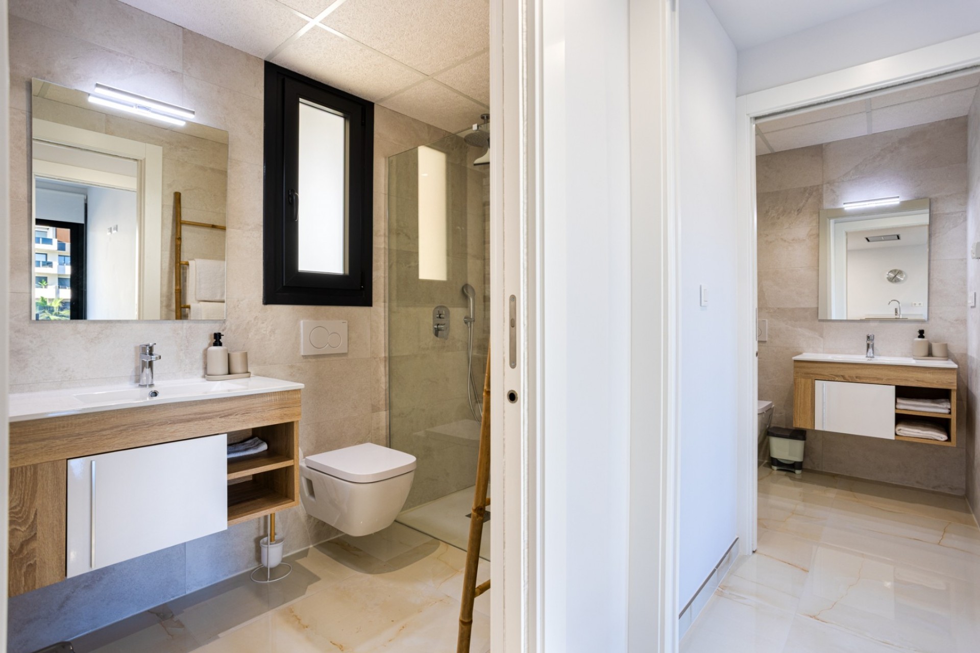 Herverkoop - Appartement -
Orihuela Costa - Los Altos