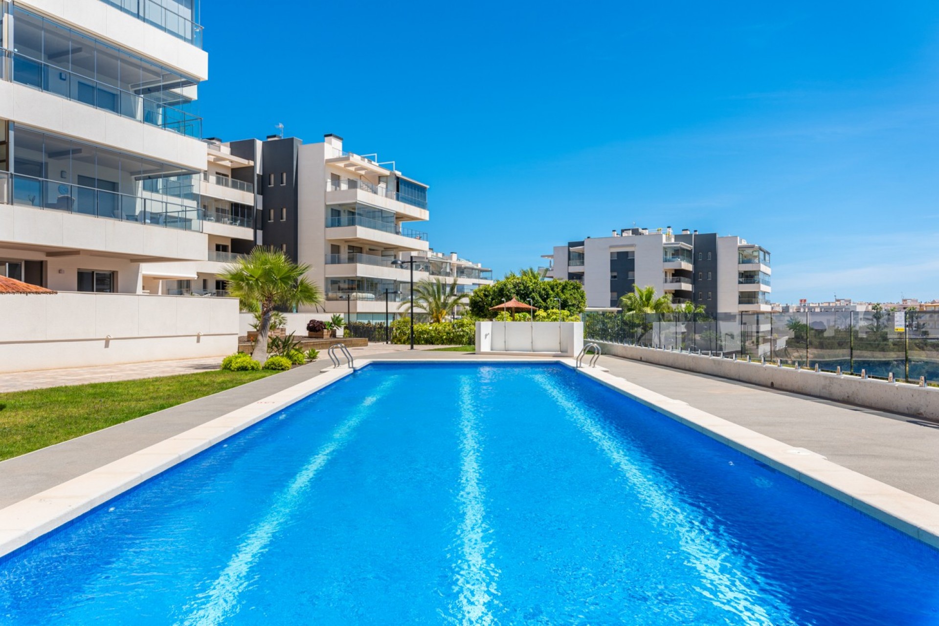 Herverkoop - Appartement -
Orihuela Costa - Los Dolses