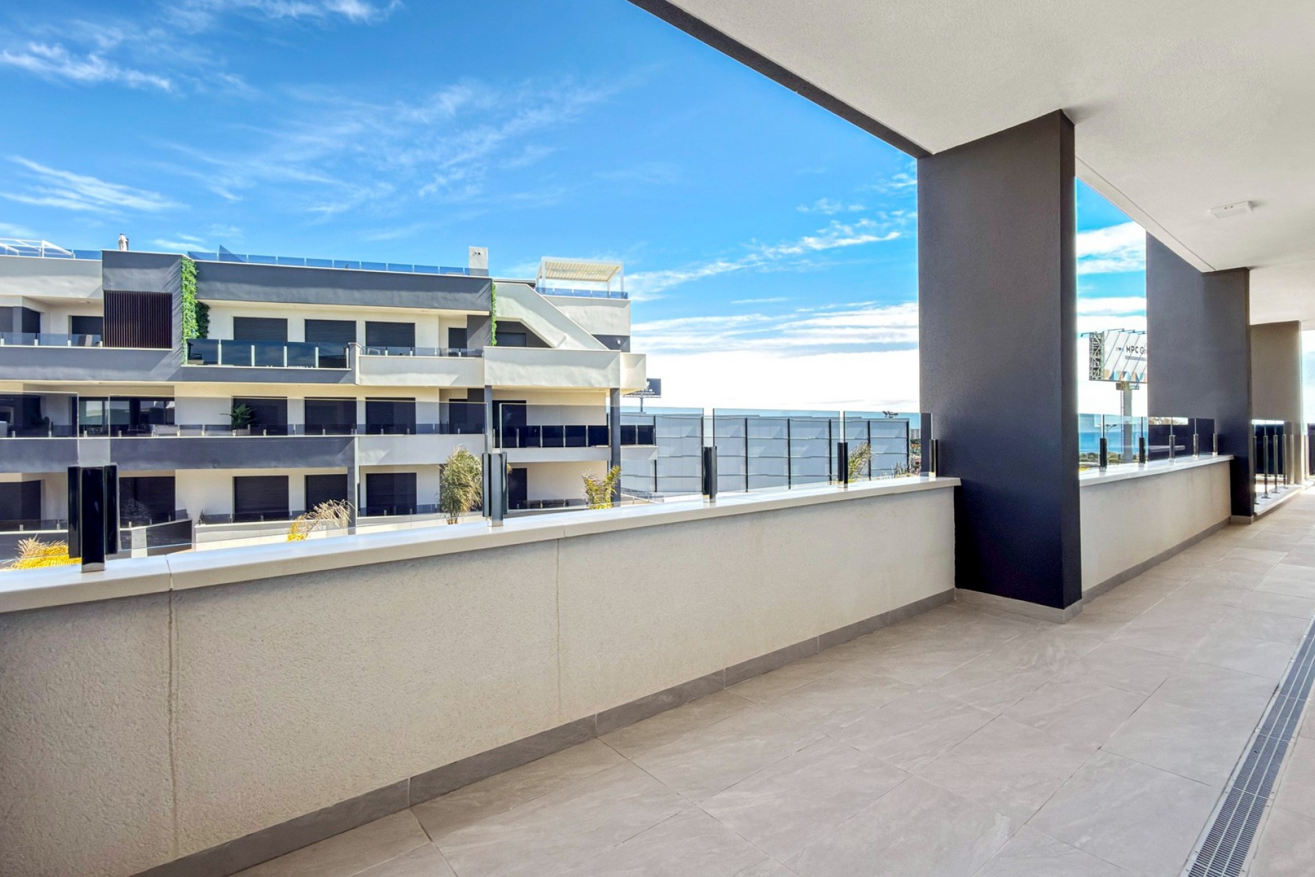 Herverkoop - Appartement -
Orihuela Costa - Playa Flamenca