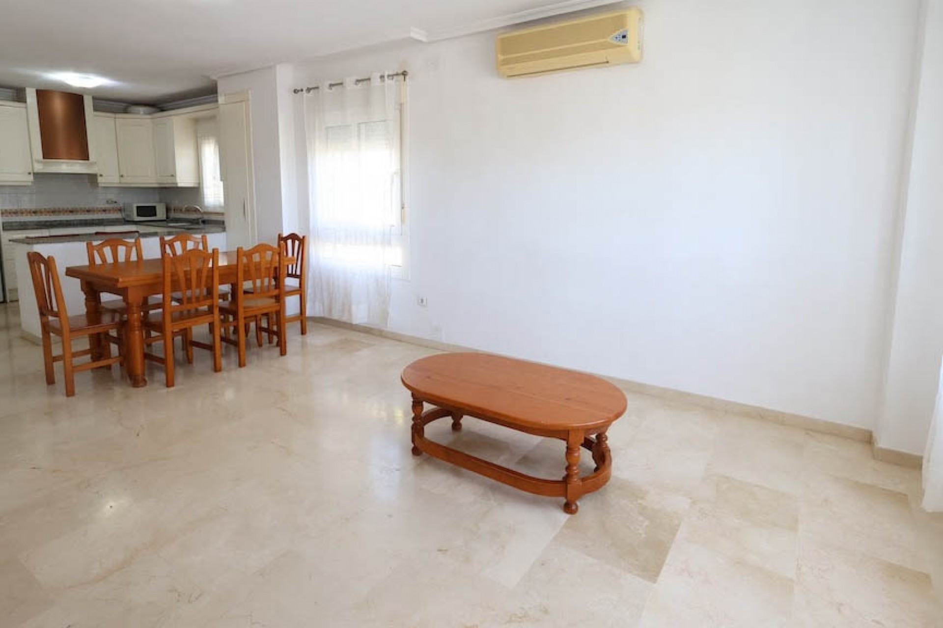 Herverkoop - Appartement -
Orihuela Costa - Playa Flamenca