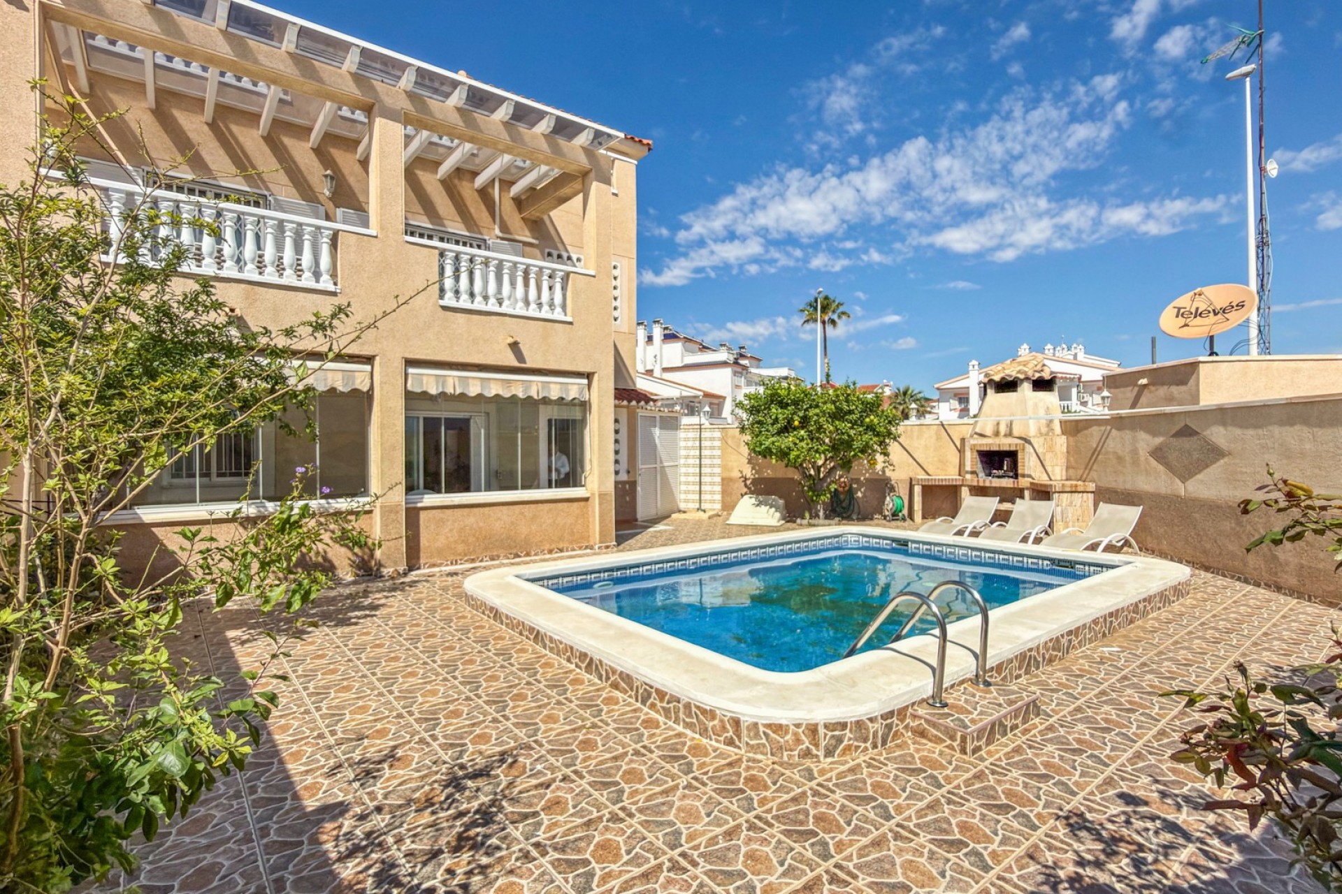 Herverkoop - Appartement -
Orihuela Costa - Playa Flamenca