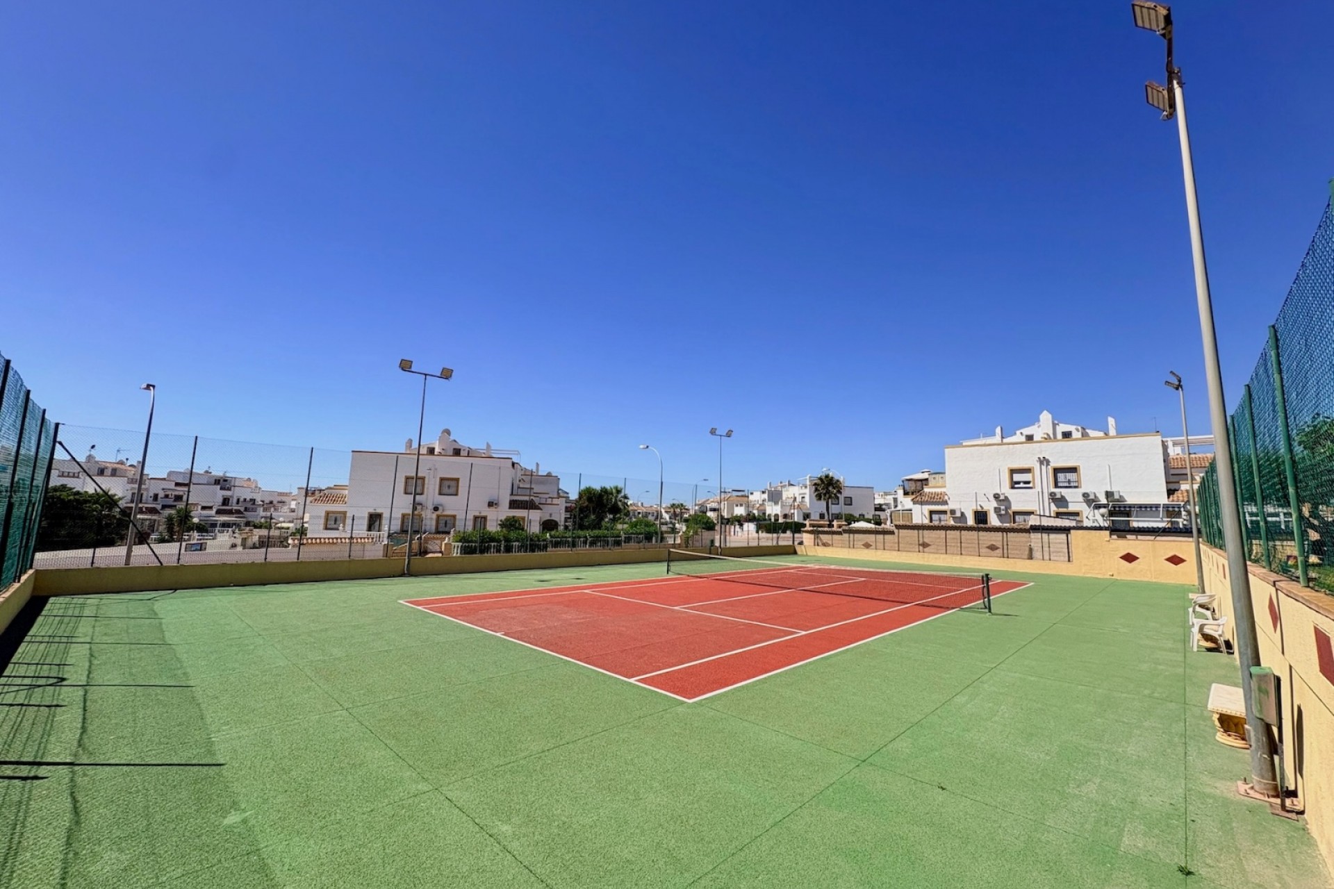 Herverkoop - Appartement -
Orihuela Costa - Playa Flamenca