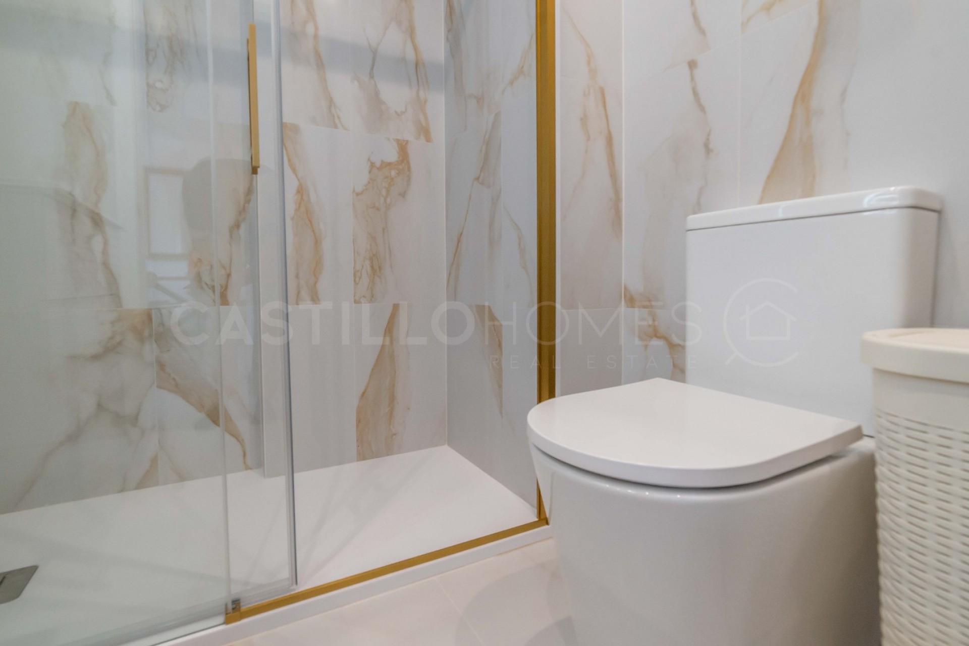 Herverkoop - Appartement -
Orihuela Costa - Punta Prima