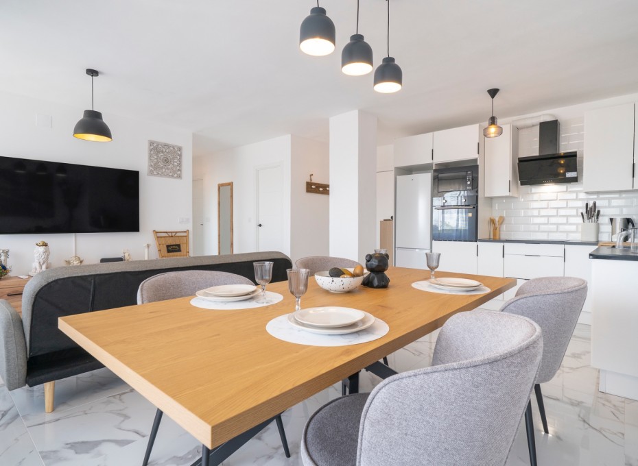 Herverkoop - Appartement -
Orihuela Costa - Punta Prima